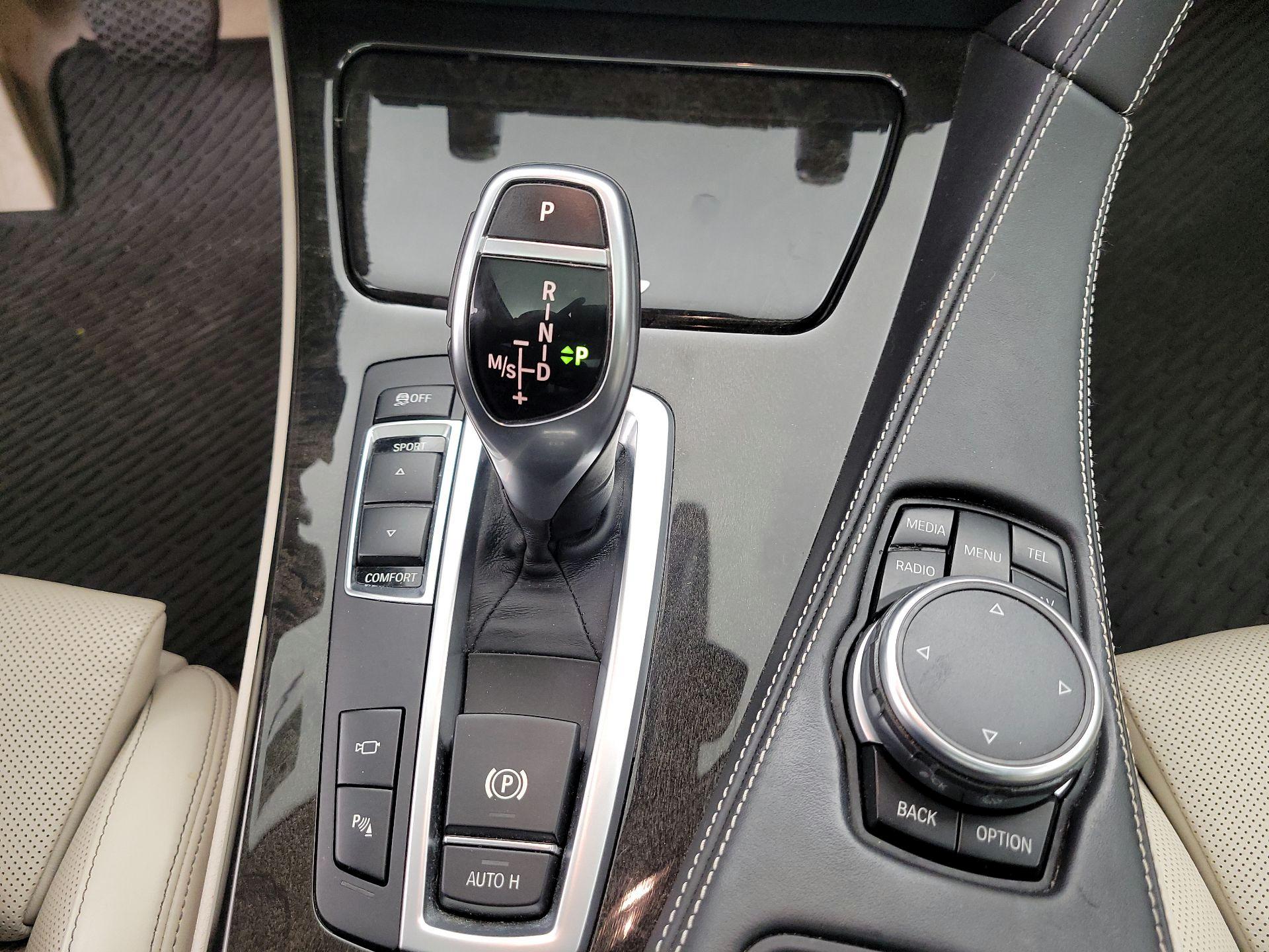 Thumbnail: 2016 BMW 6 Series - 18