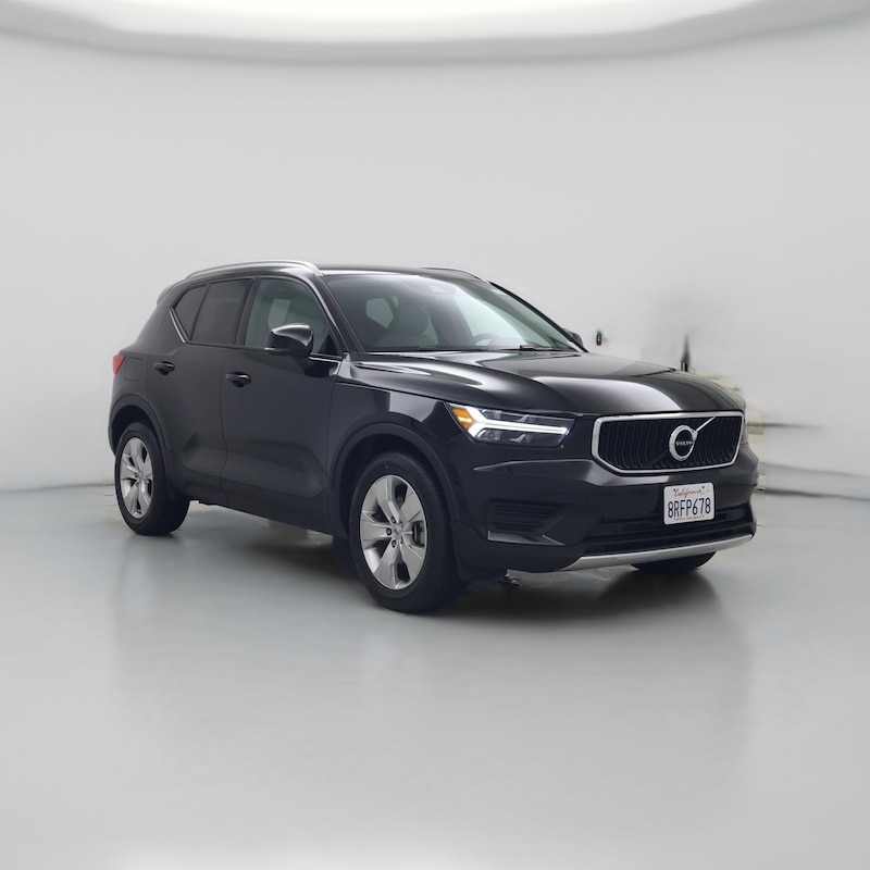 2020 Volvo XC40 T5 Momentum