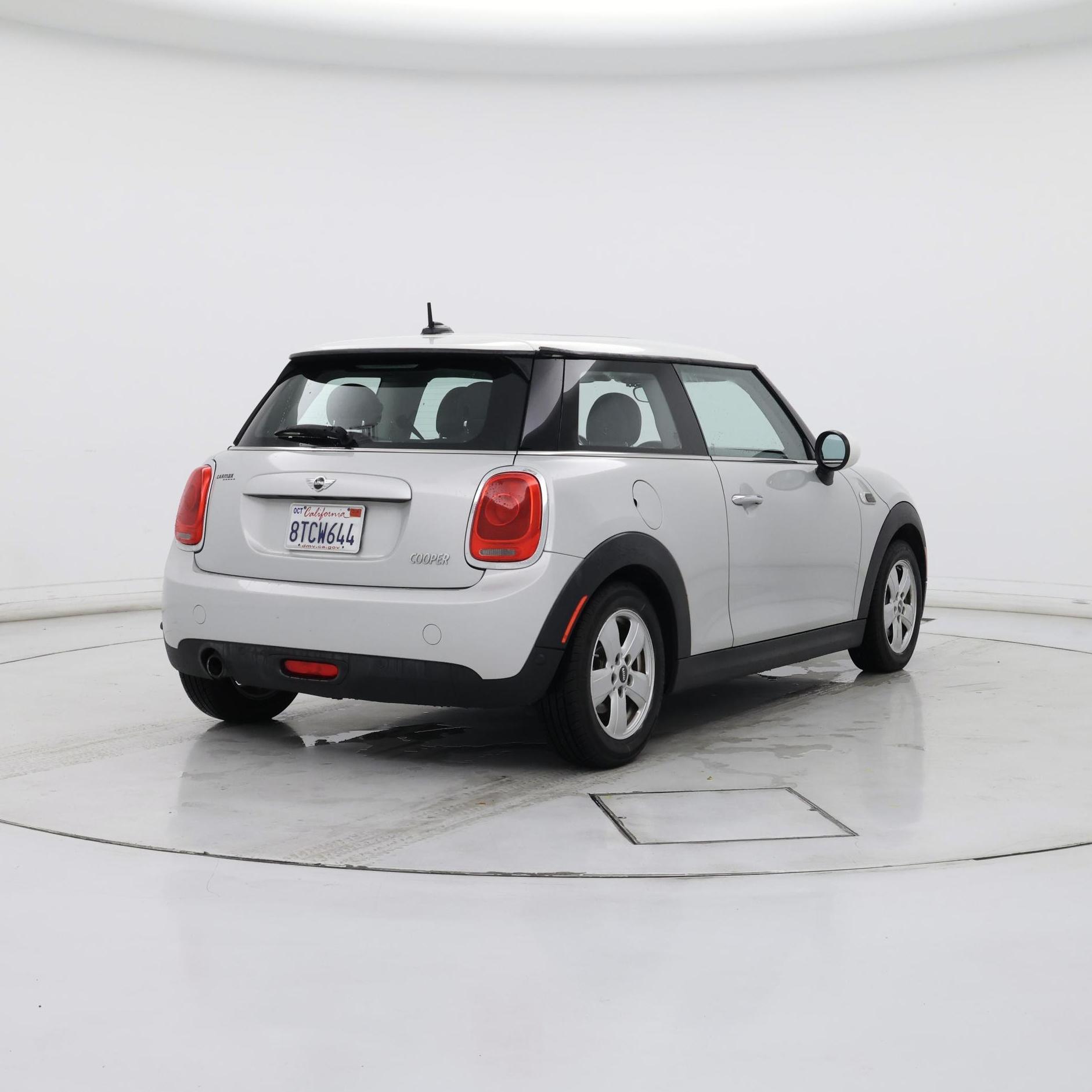 Thumbnail: 2015 MINI Cooper Hardtop - 8