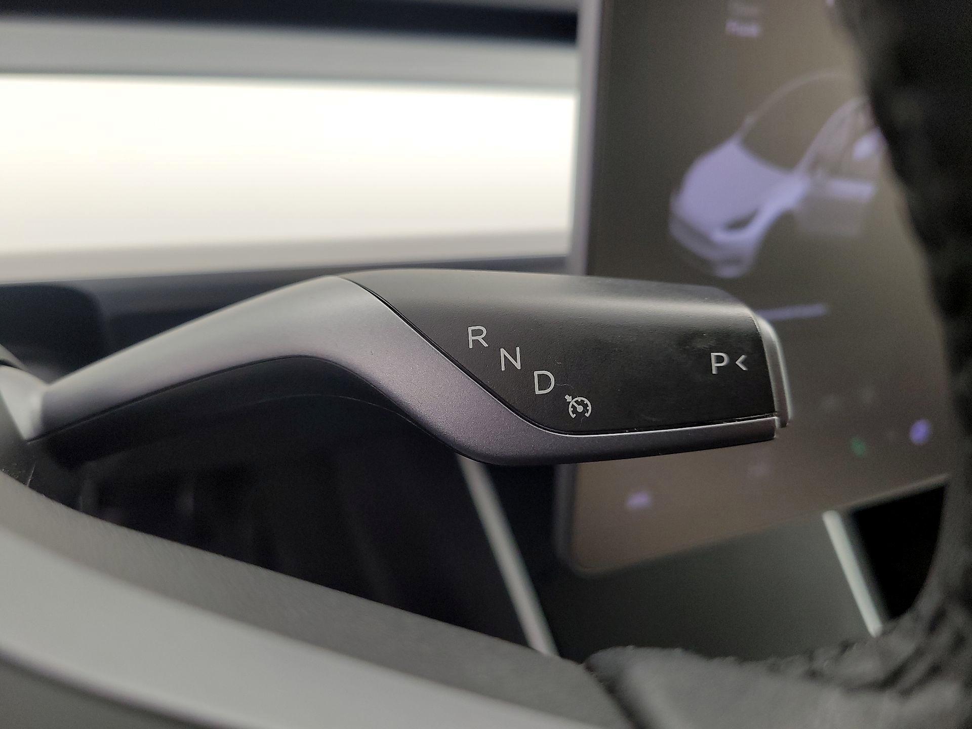 Thumbnail: 2020 Tesla Model Y - 17