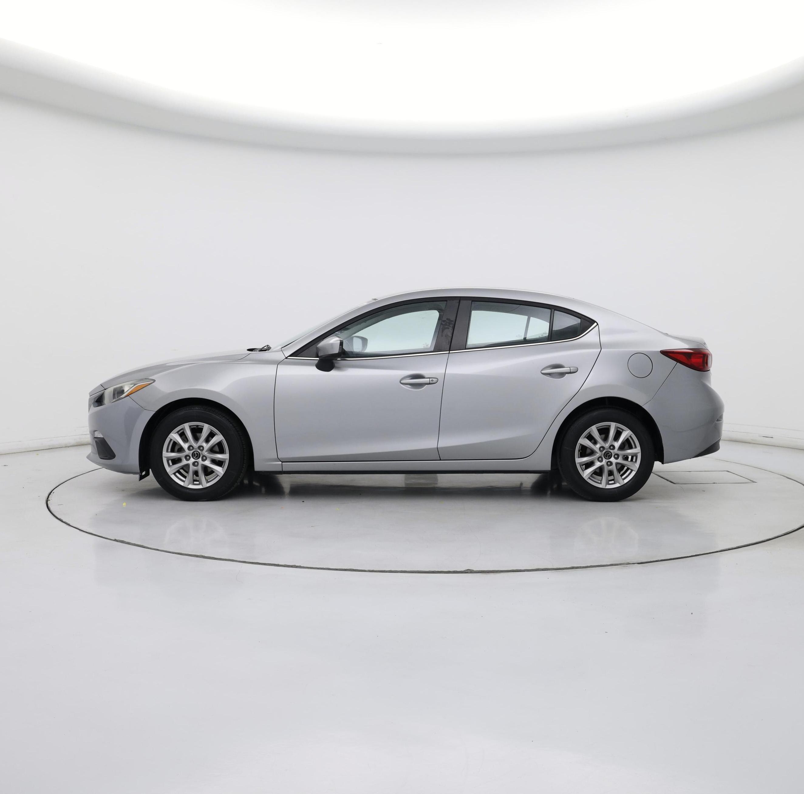Thumbnail: 2016 Mazda Mazda3 - 3