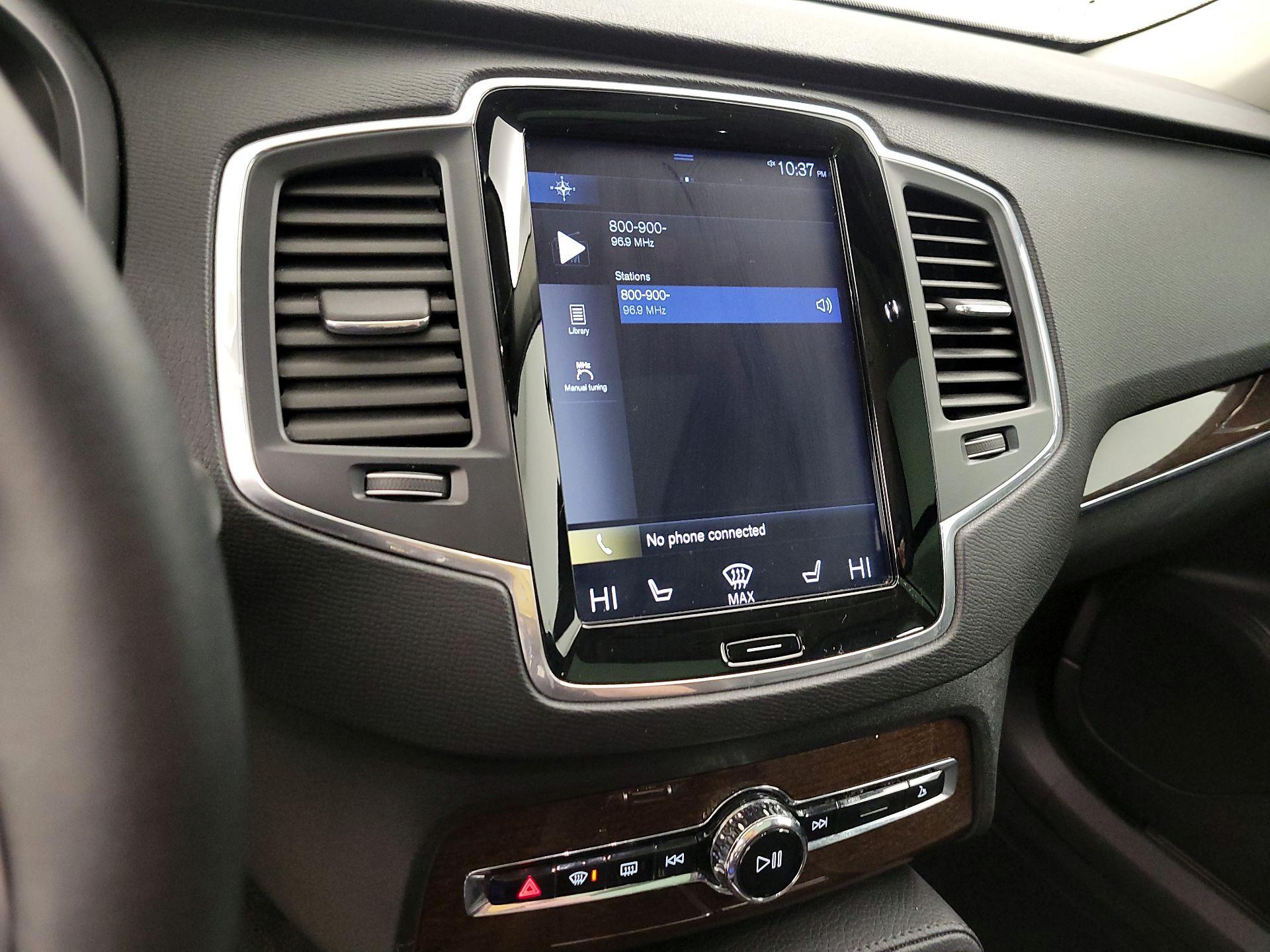 Thumbnail: 2019 Volvo XC90 - 14