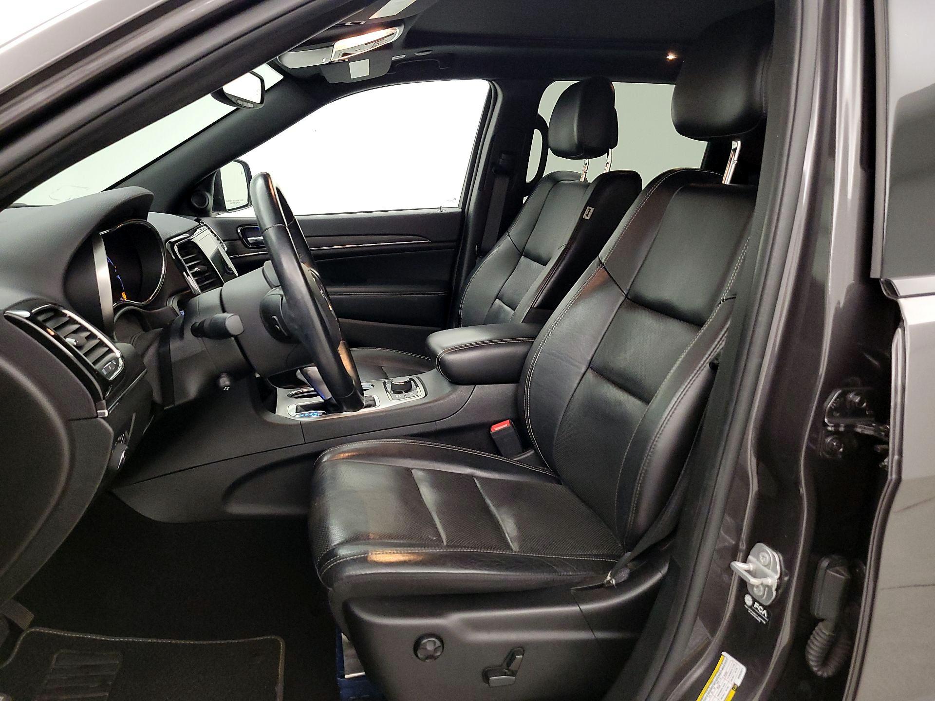 Thumbnail: 2021 Jeep Grand Cherokee - 11