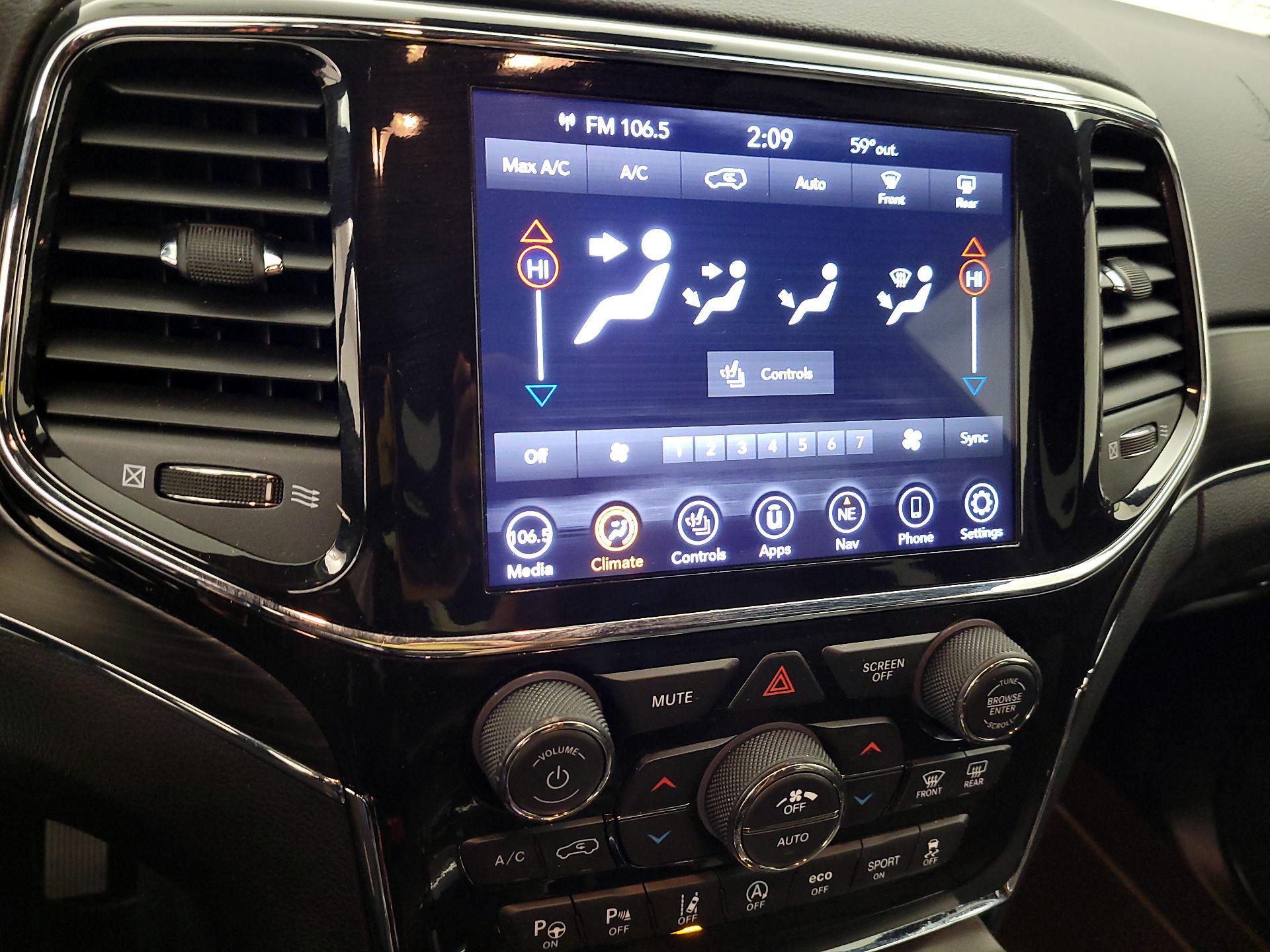 Thumbnail: 2021 Jeep Grand Cherokee - 15