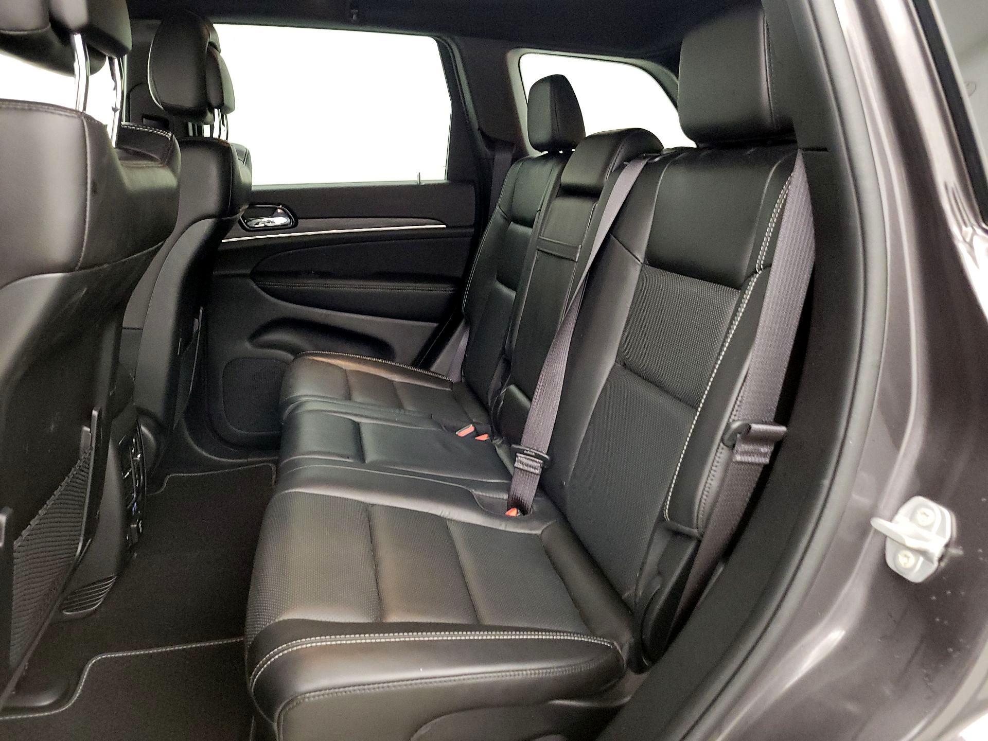 Thumbnail: 2021 Jeep Grand Cherokee - 17