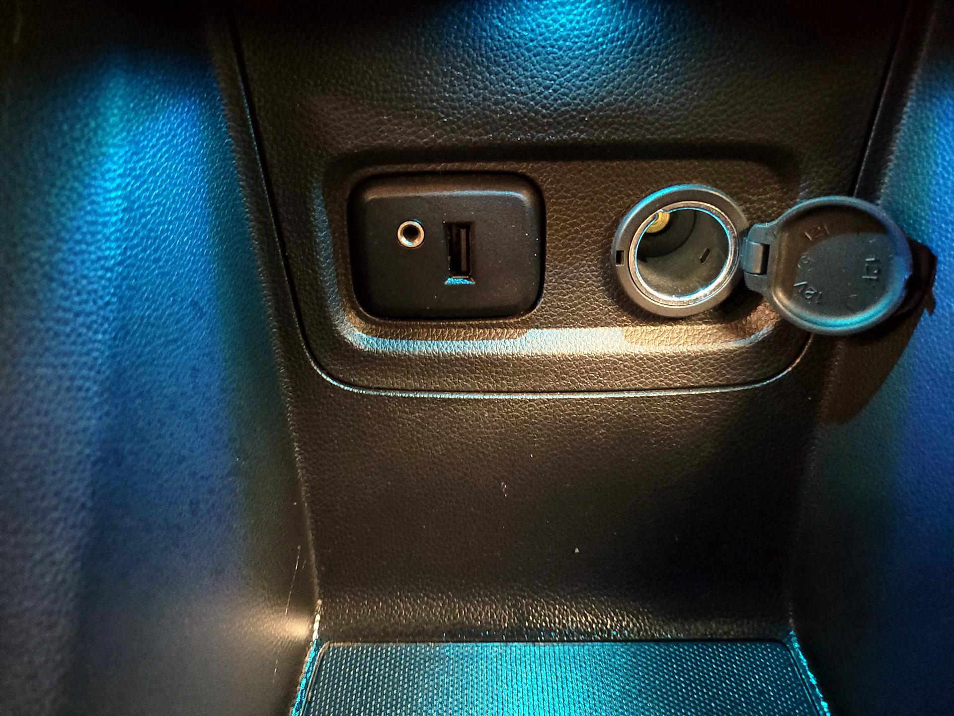 Thumbnail: 2016 Chevrolet Spark - 17