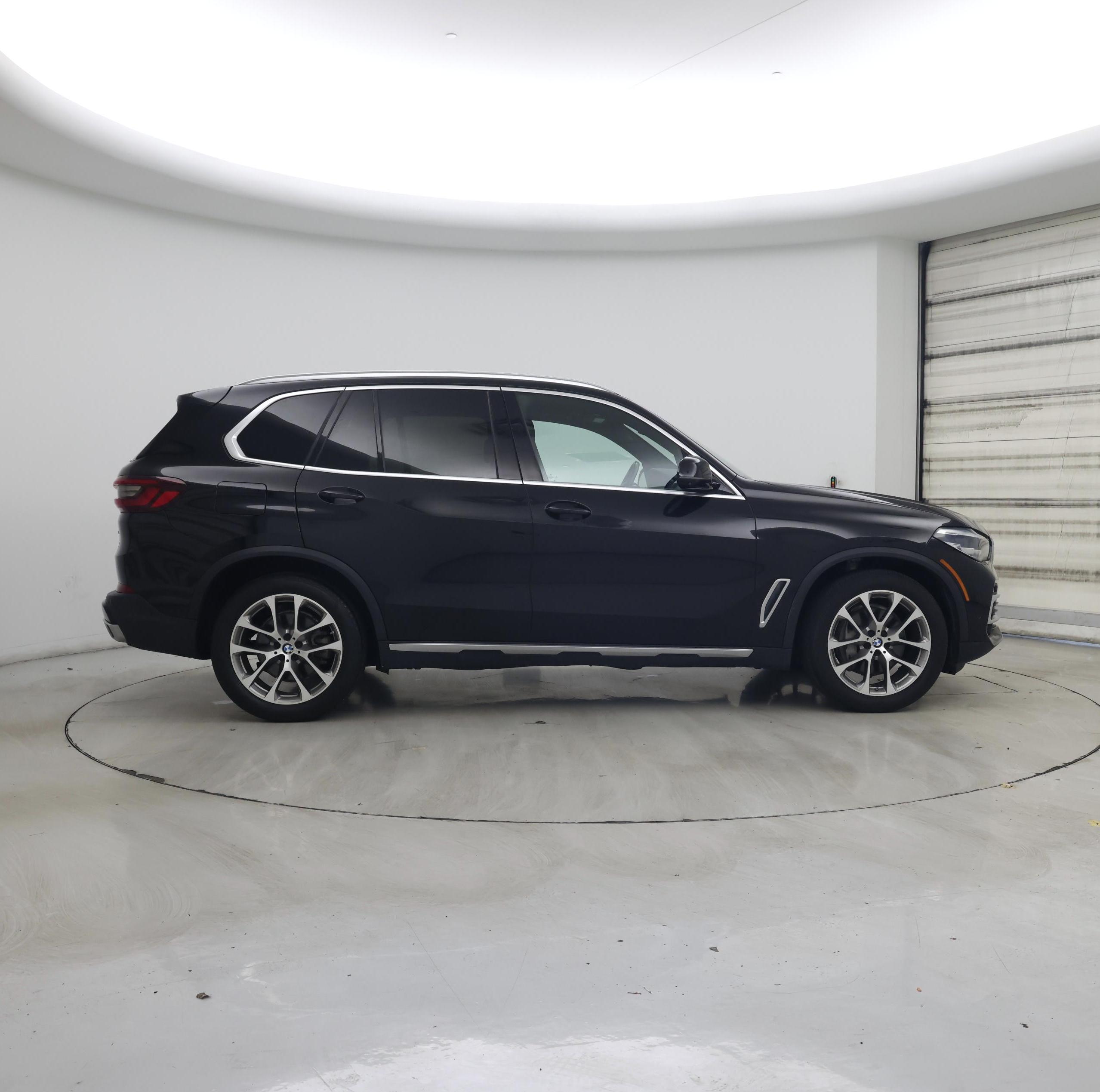 Thumbnail: 2020 BMW X5 - 7