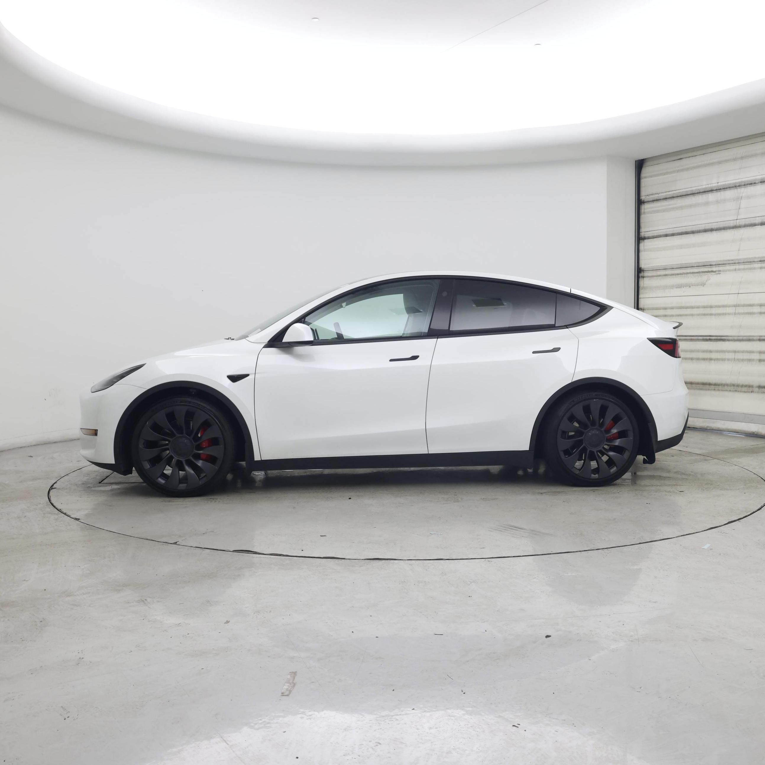 Thumbnail: 2023 Tesla Model Y - 3