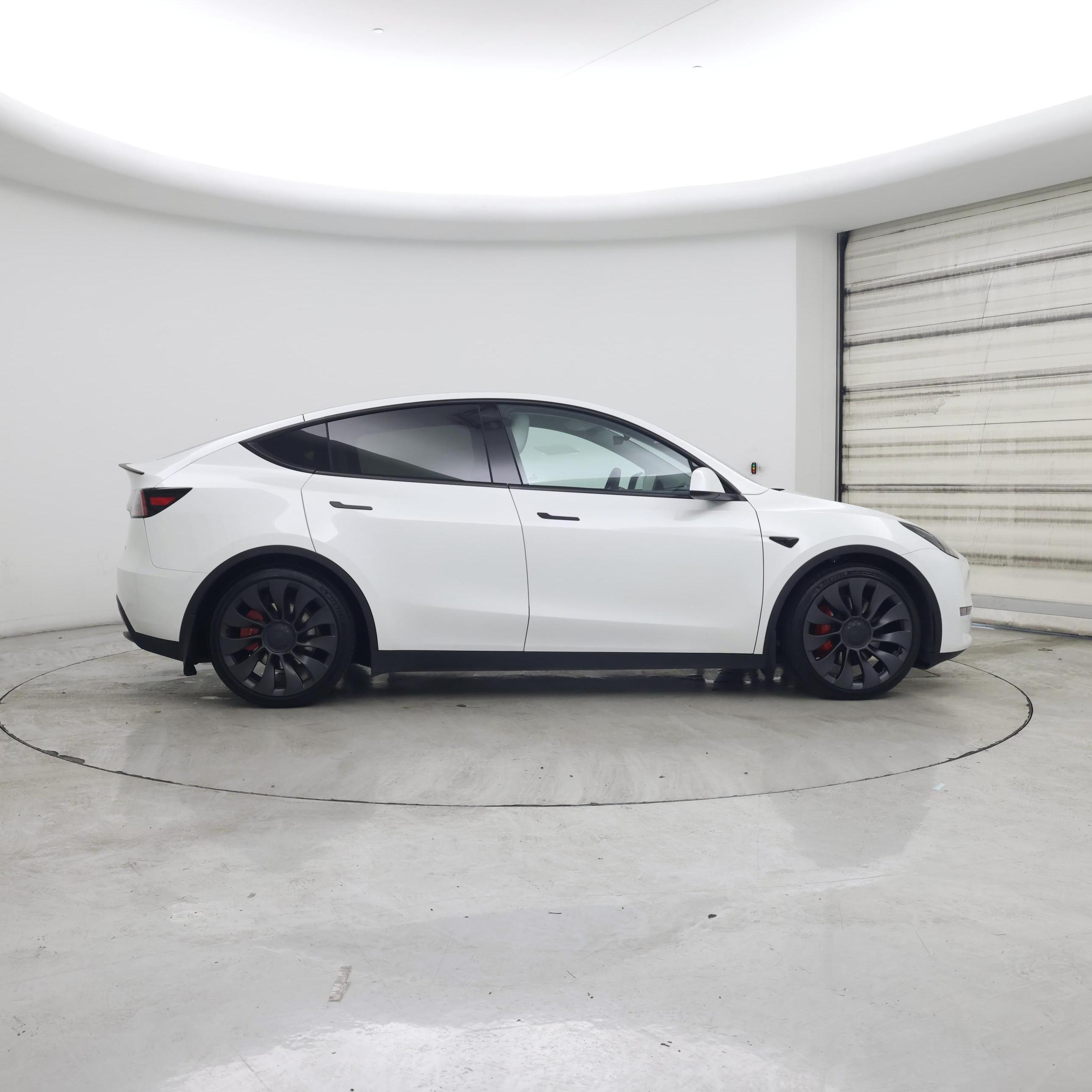 Thumbnail: 2023 Tesla Model Y - 7