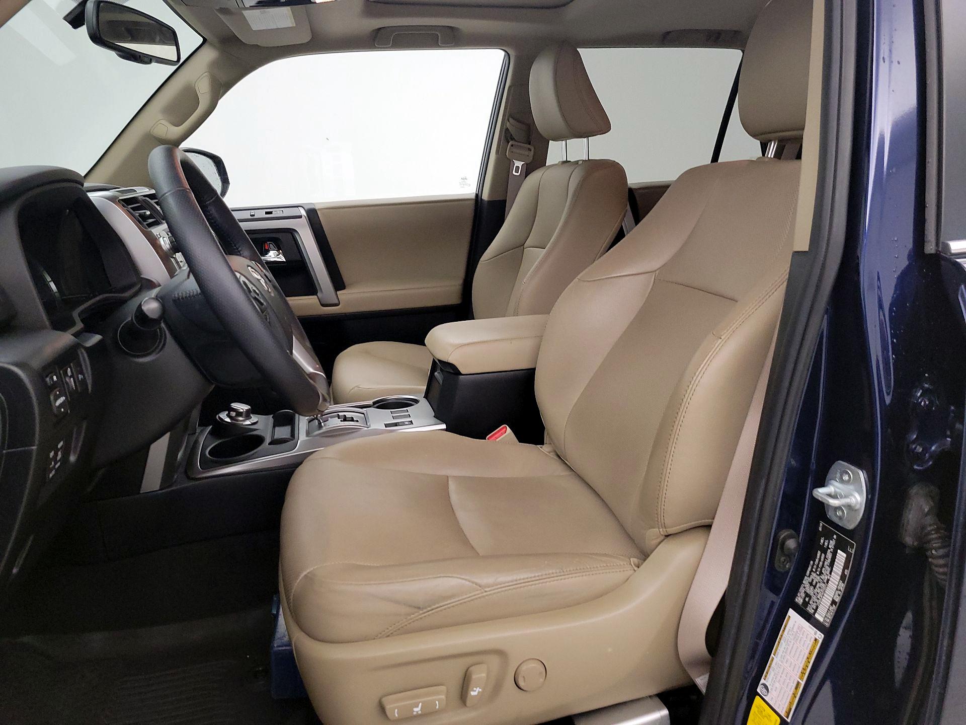 Thumbnail: 2019 Toyota 4Runner - 11