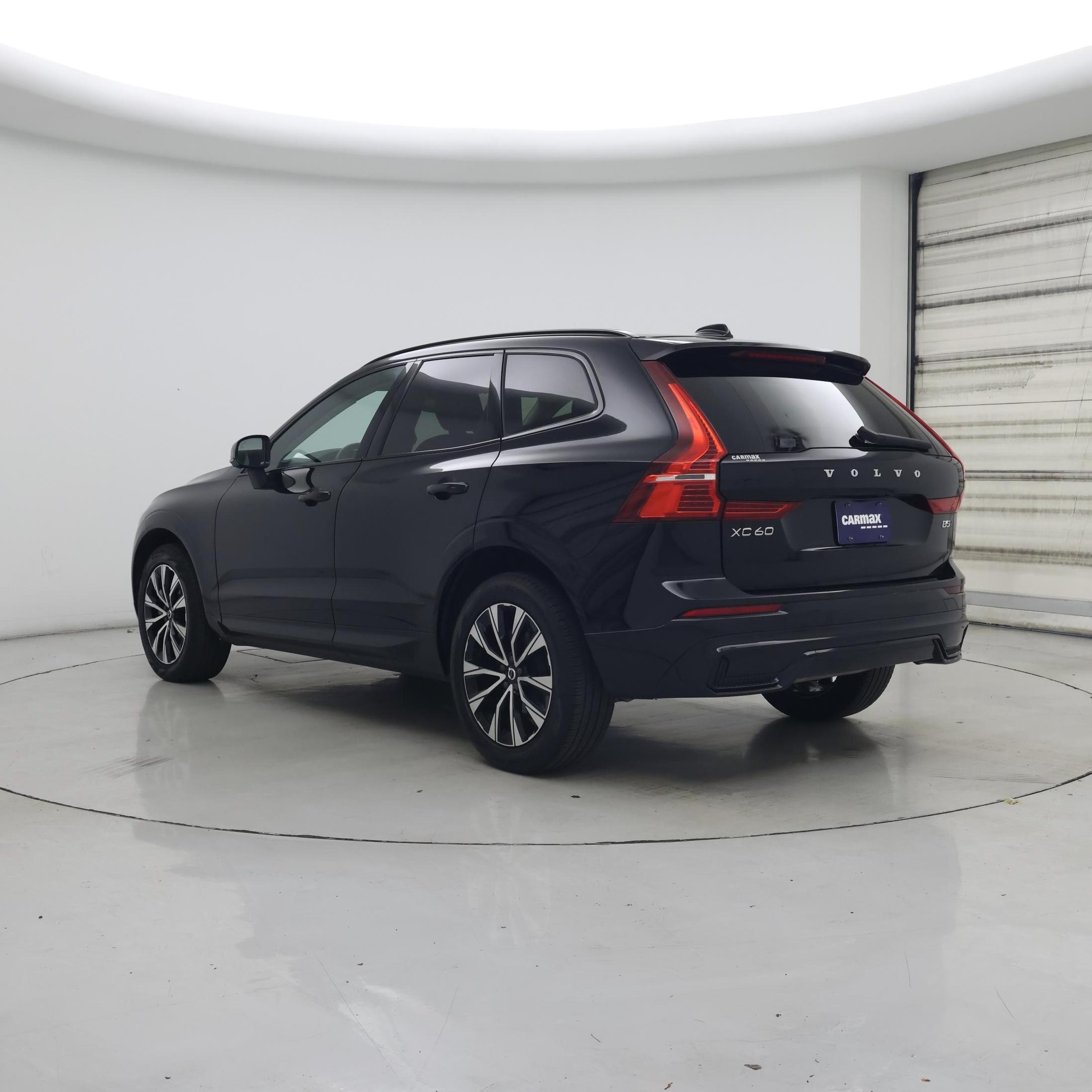 Thumbnail: 2024 Volvo XC60 - 2