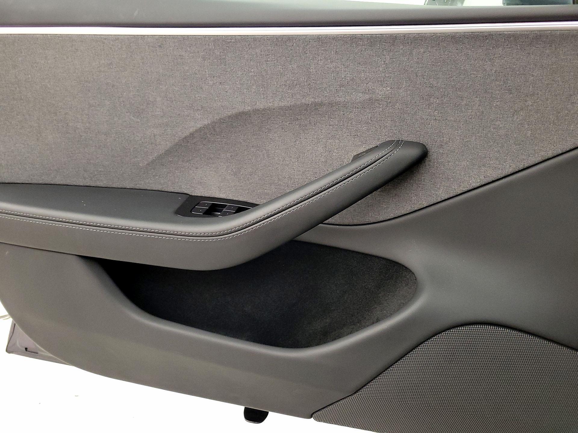 Thumbnail: 2024 Tesla Model 3 - 12