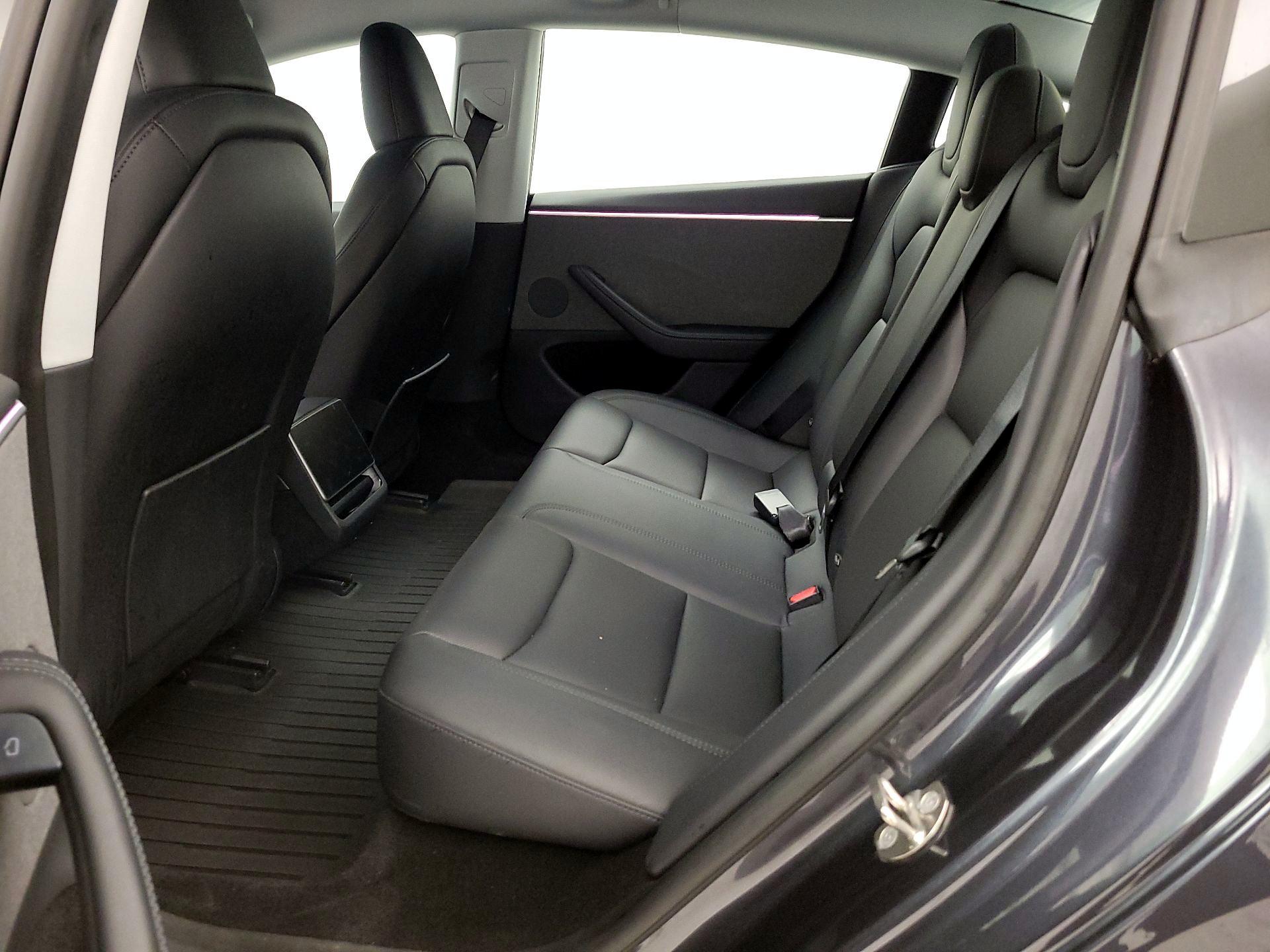 Thumbnail: 2024 Tesla Model 3 - 18