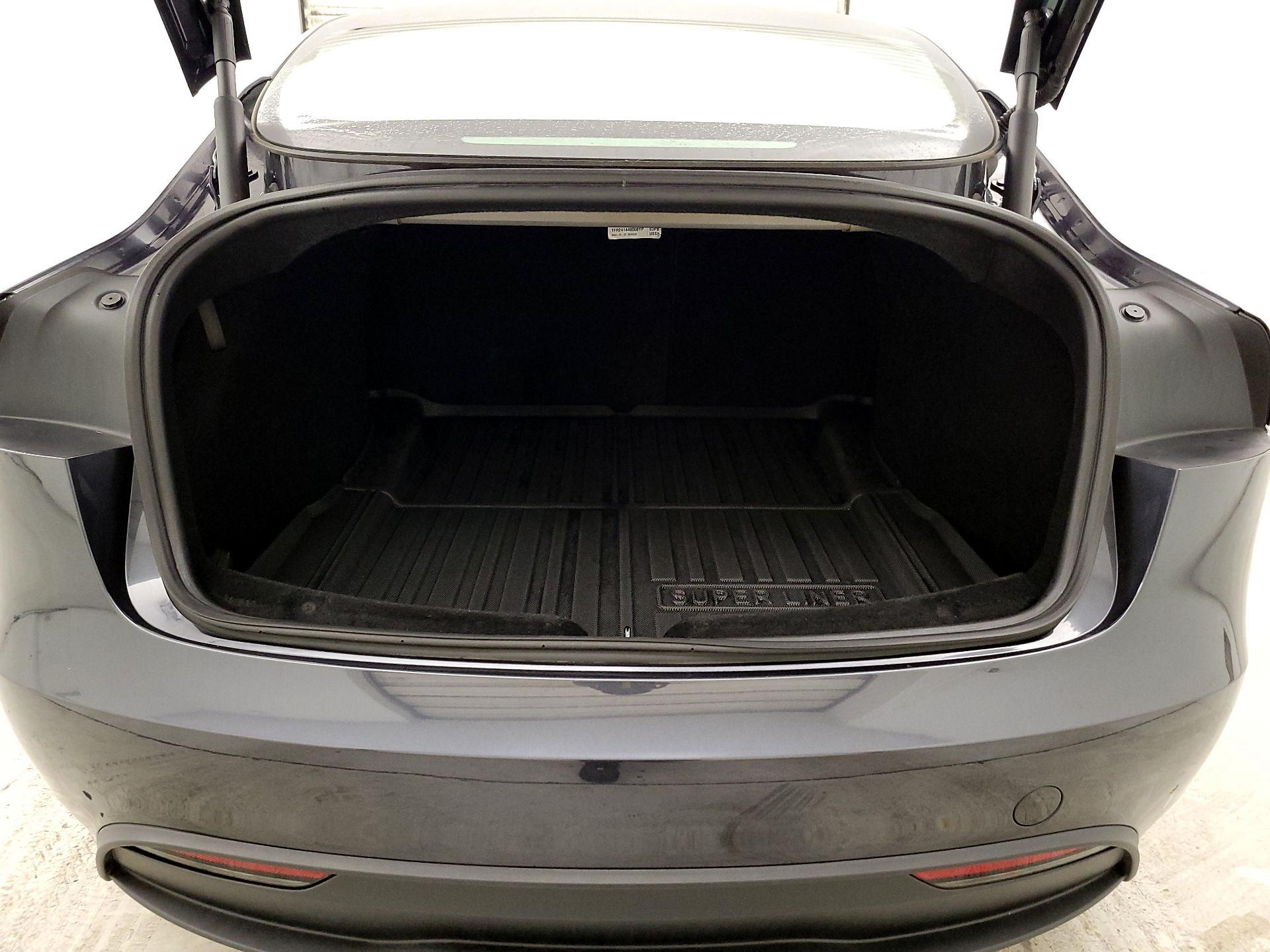 Thumbnail: 2024 Tesla Model 3 - 19