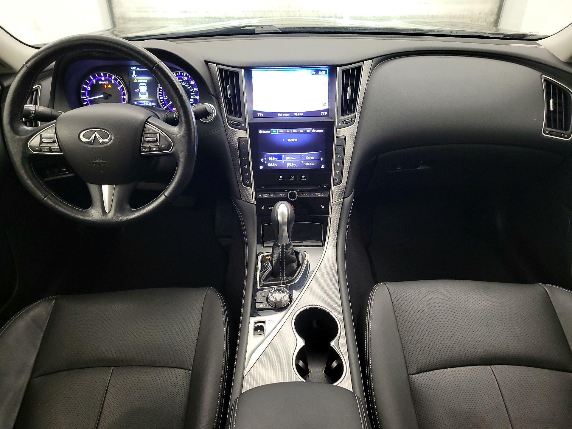 Thumbnail: 2016 INFINITI Q50 - 9