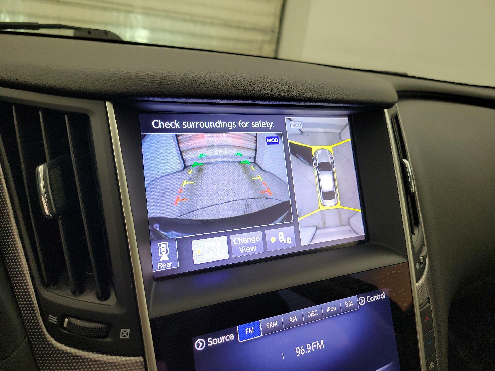 Thumbnail: 2016 INFINITI Q50 - 15