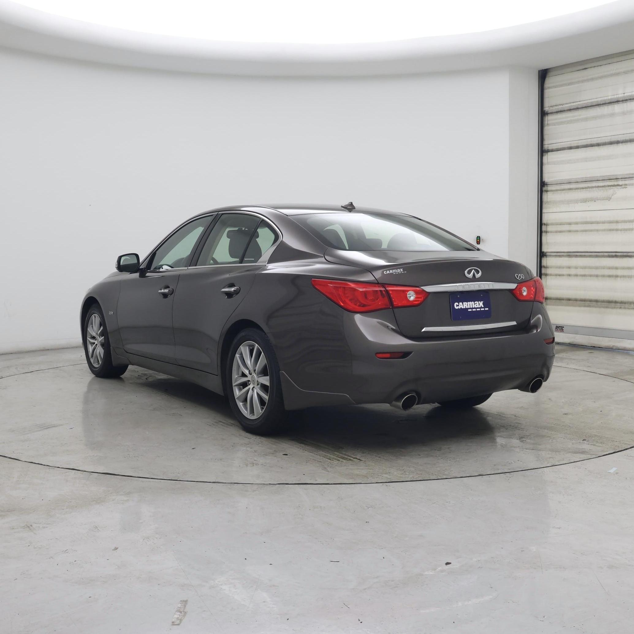 Thumbnail: 2016 INFINITI Q50 - 2