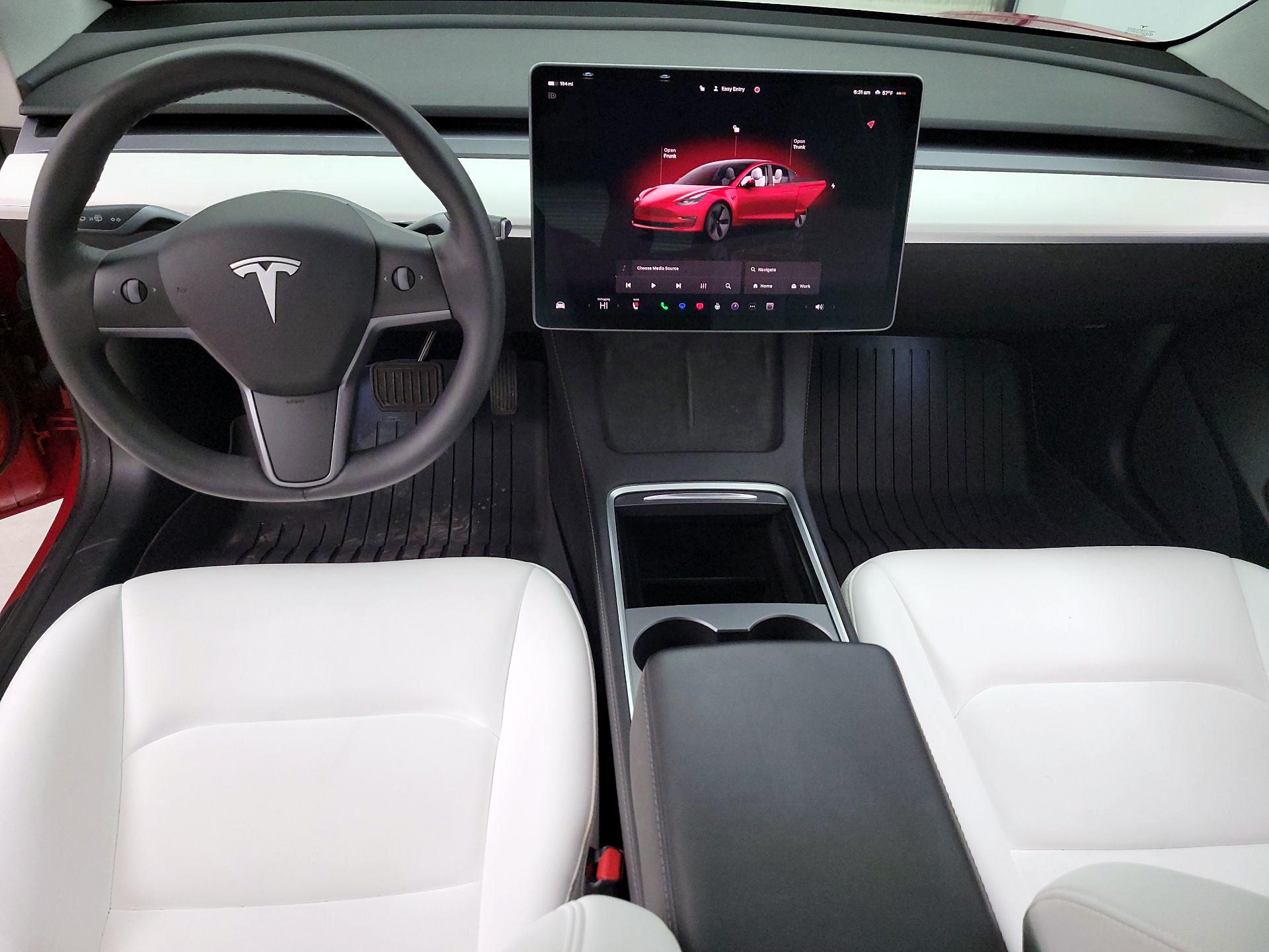 Thumbnail: 2022 Tesla Model 3 - 9