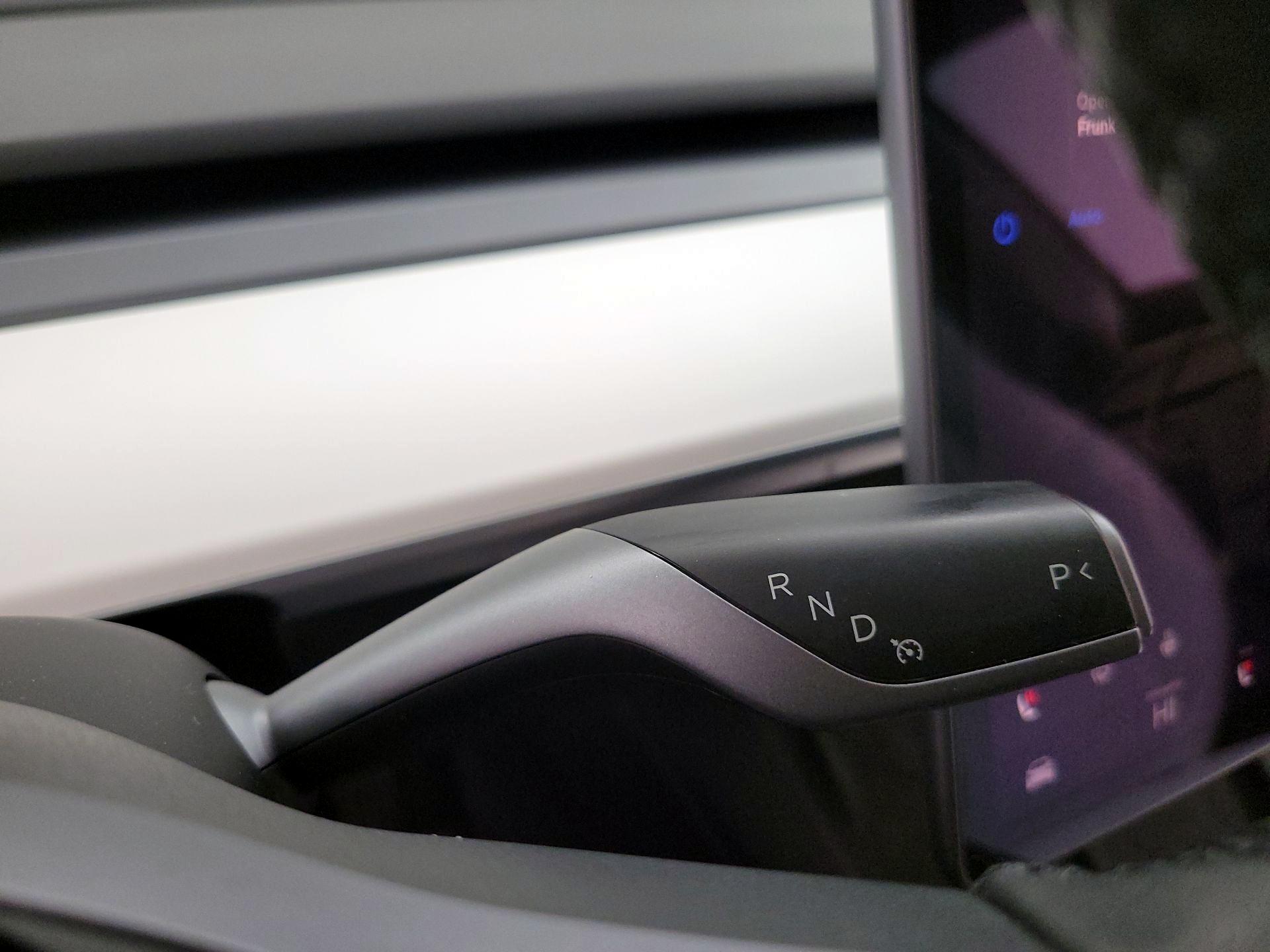 Thumbnail: 2022 Tesla Model 3 - 16