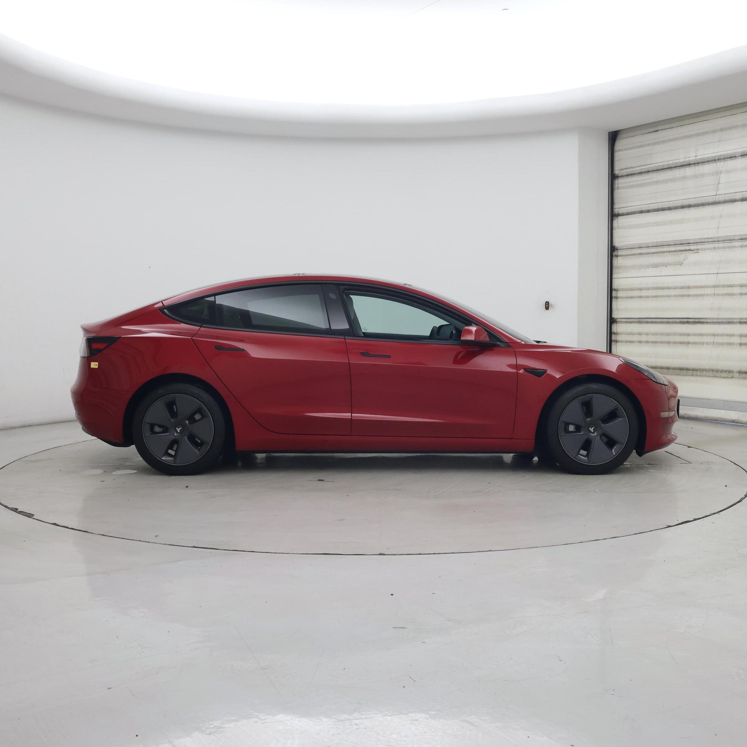 Thumbnail: 2022 Tesla Model 3 - 7