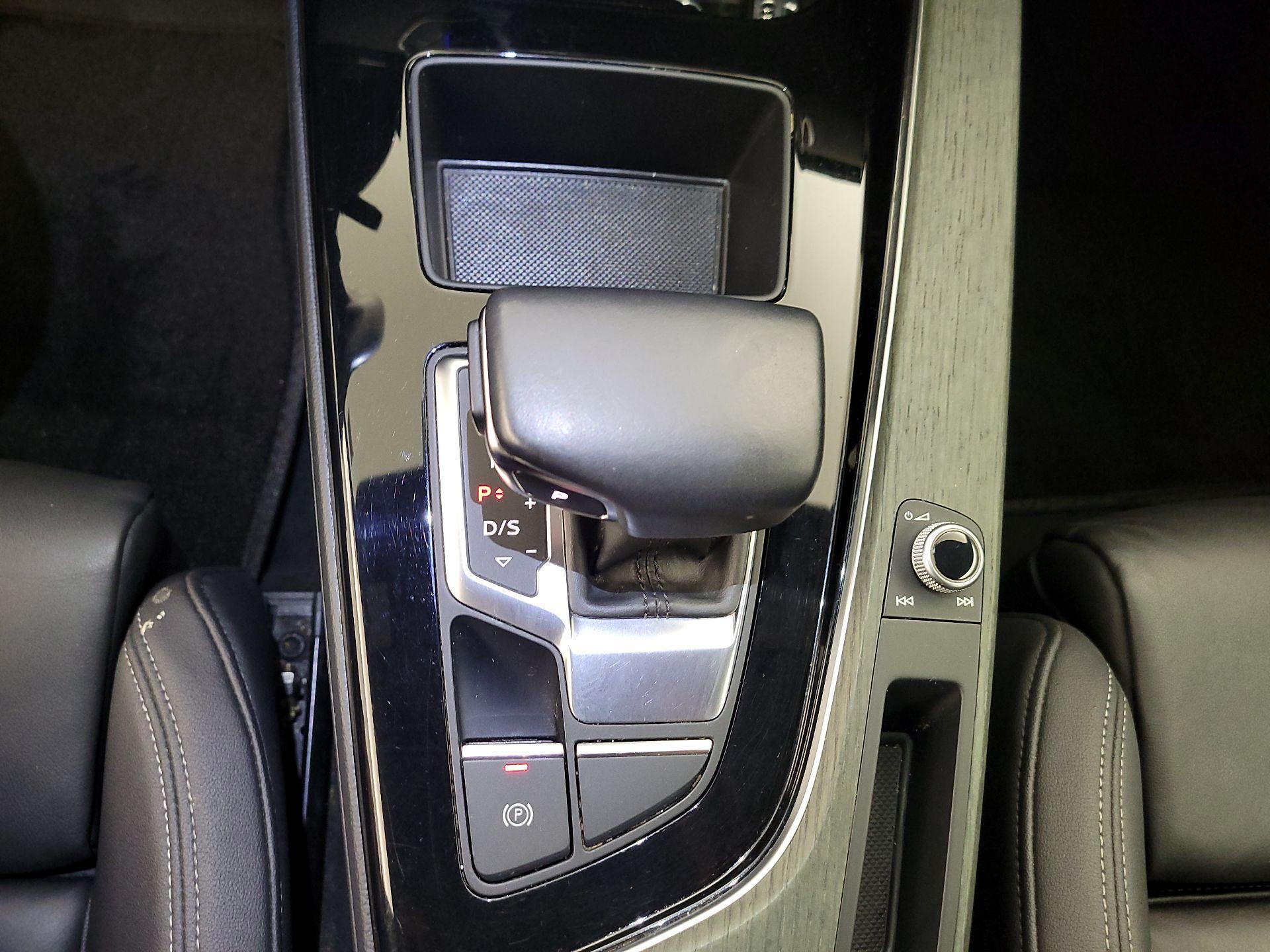 Thumbnail: 2021 Audi A5 - 16