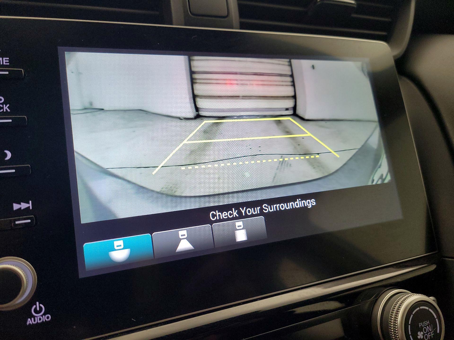 Thumbnail: 2019 Honda Insight - 14