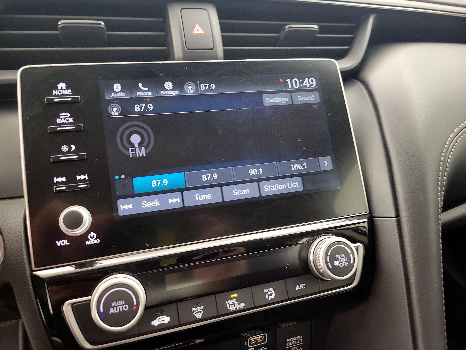 Thumbnail: 2019 Honda Insight - 15