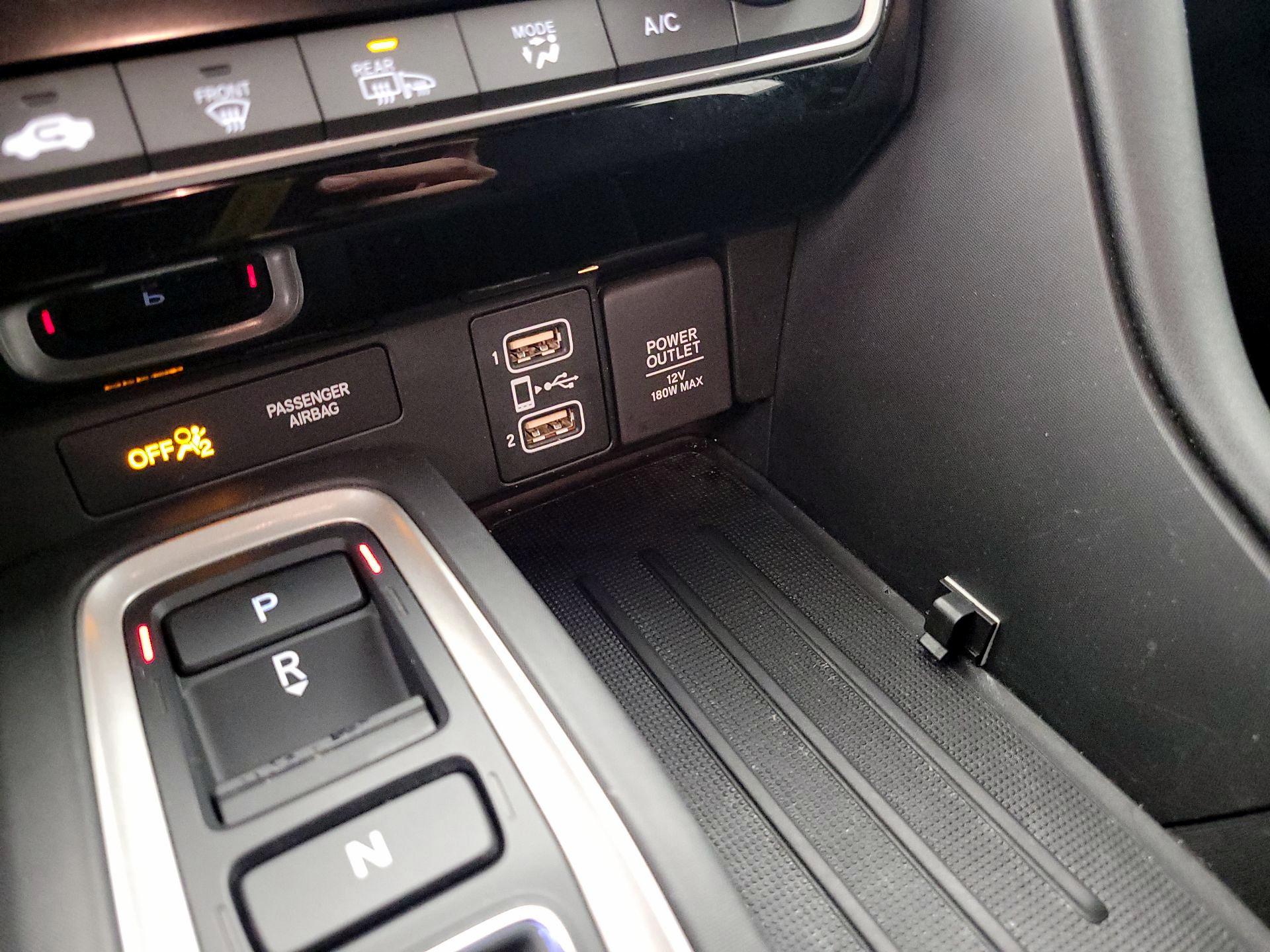 Thumbnail: 2019 Honda Insight - 18