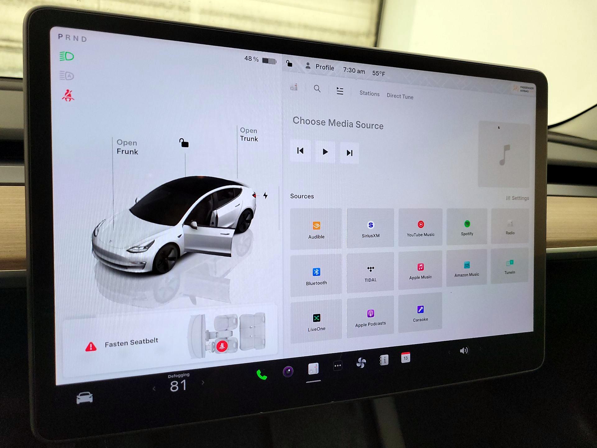 Thumbnail: 2023 Tesla Model 3 - 14