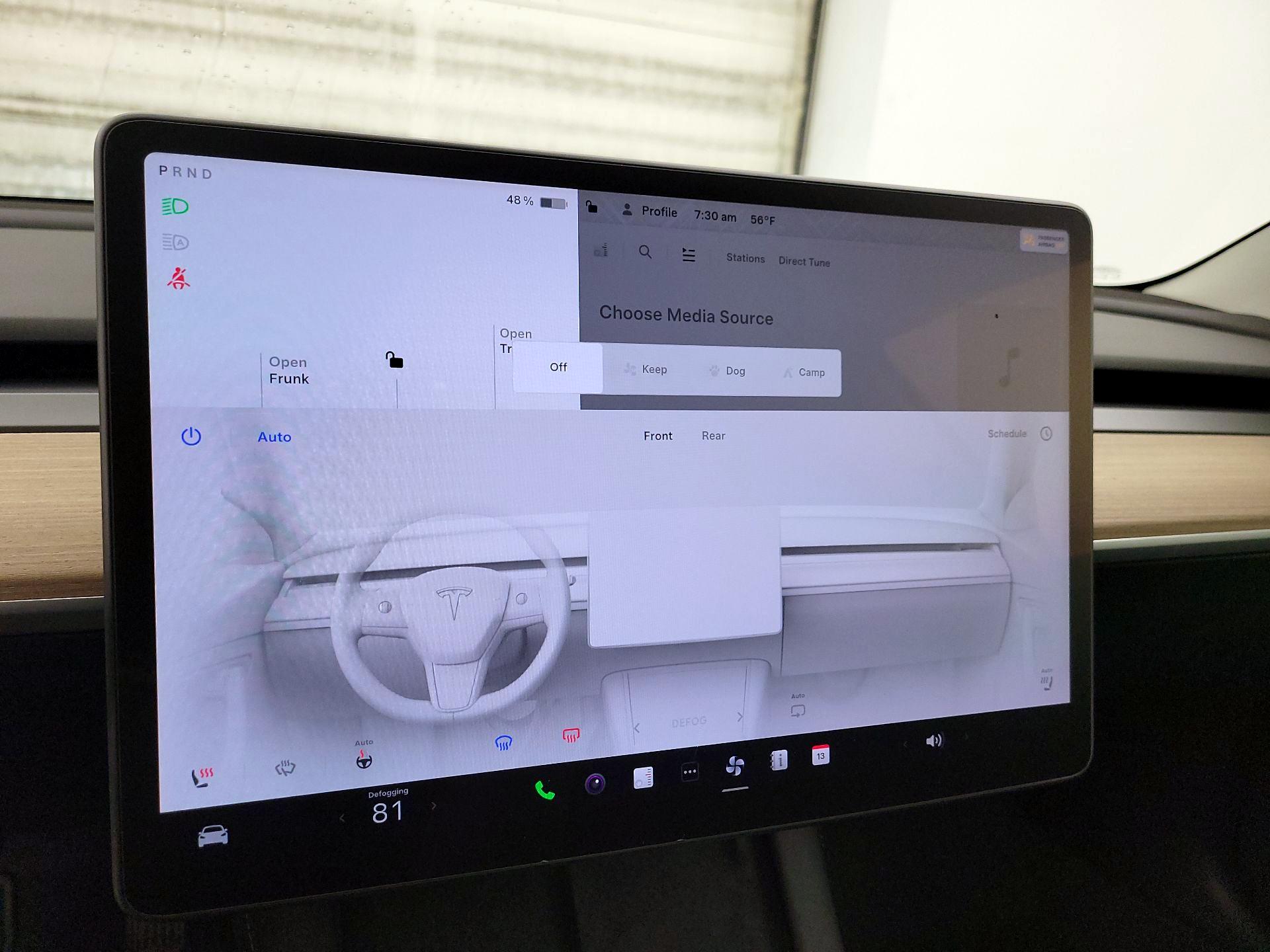 Thumbnail: 2023 Tesla Model 3 - 15
