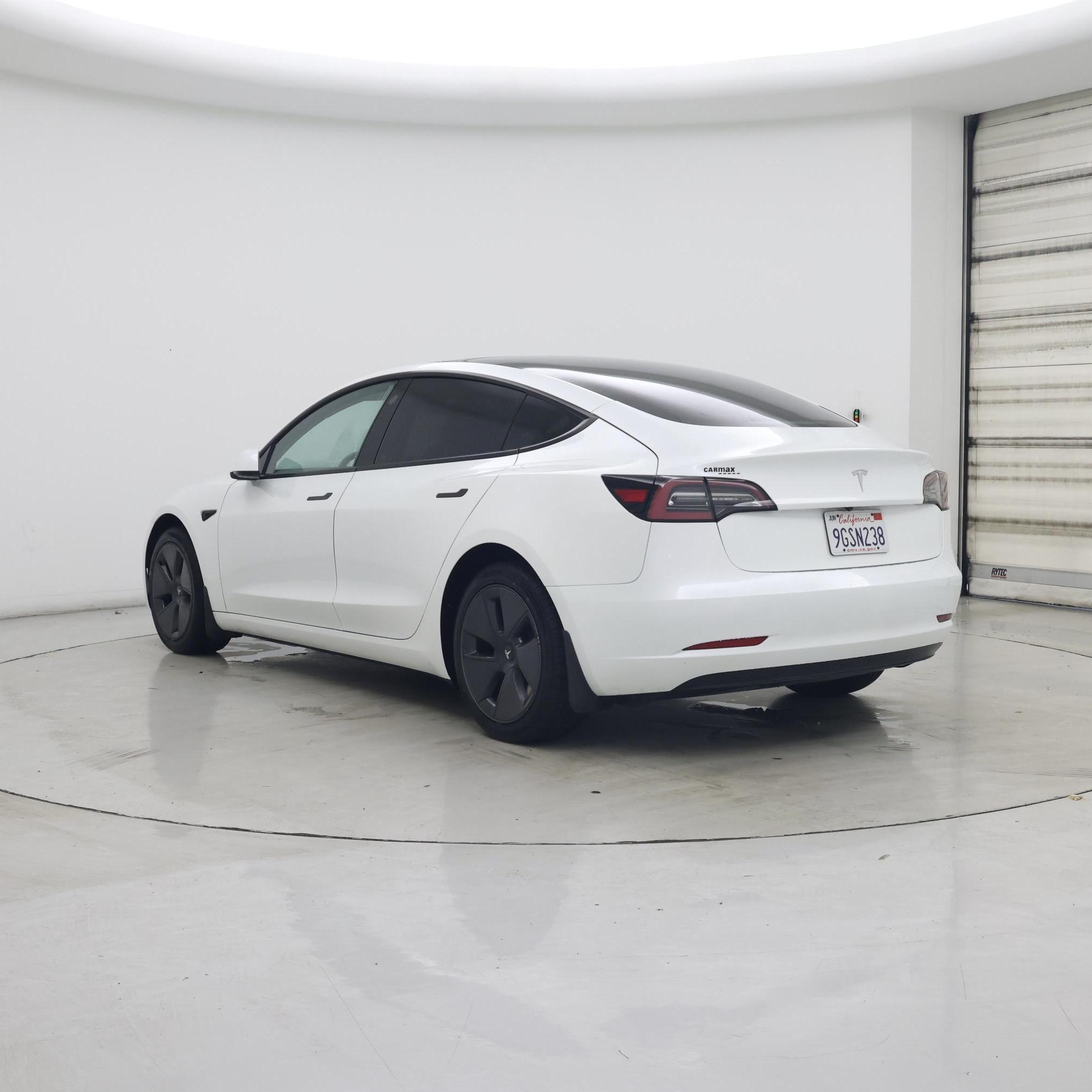 Thumbnail: 2023 Tesla Model 3 - 2