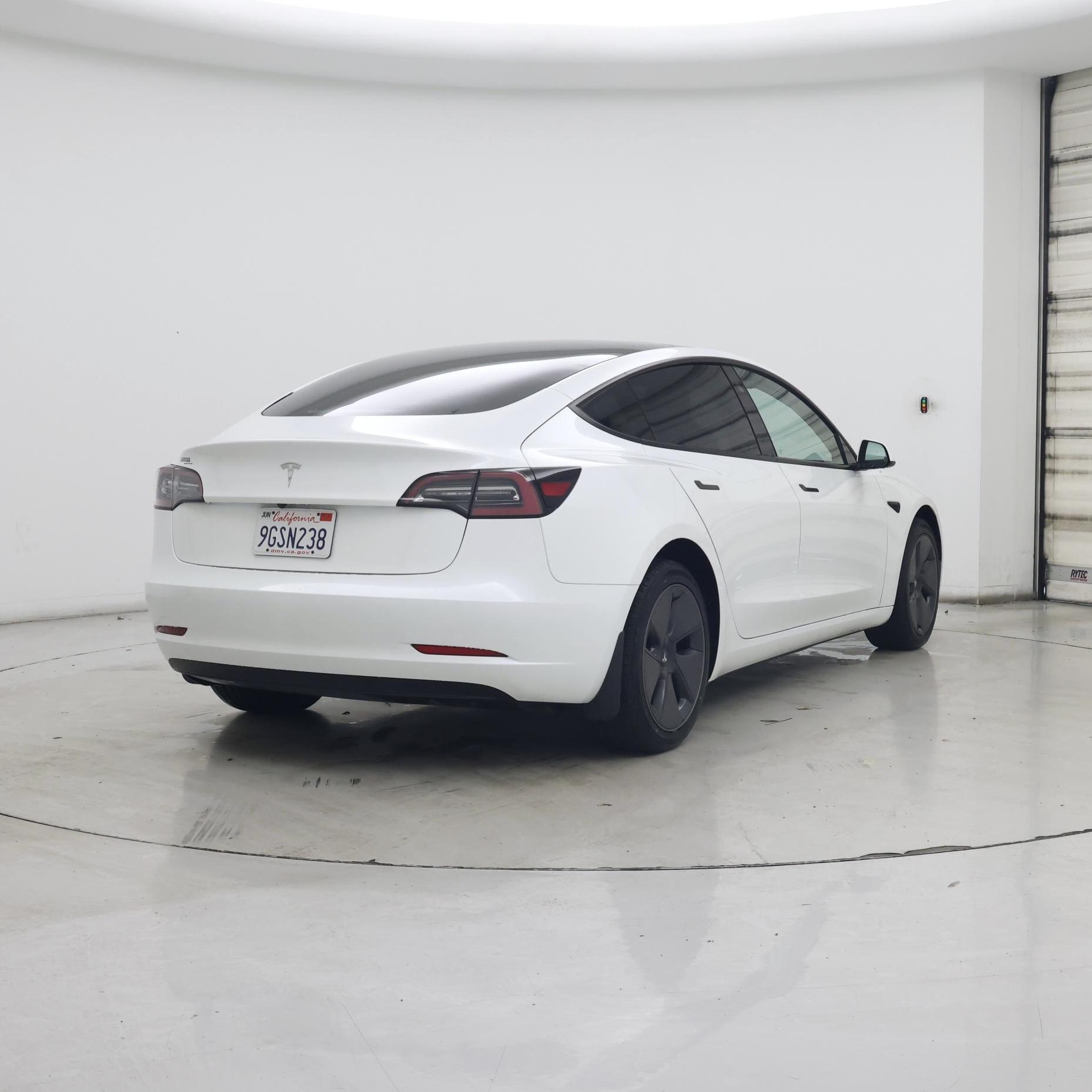 Thumbnail: 2023 Tesla Model 3 - 8