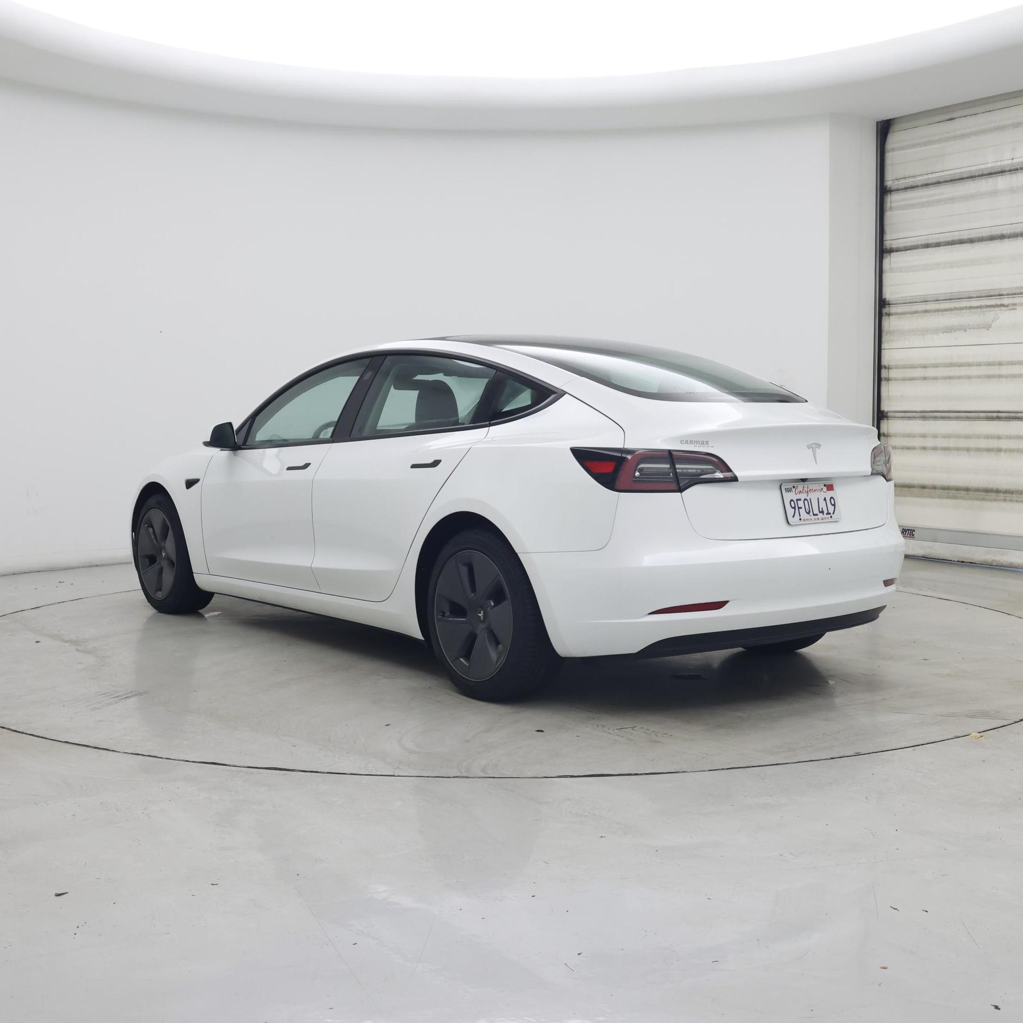 Thumbnail: 2023 Tesla Model 3 - 2