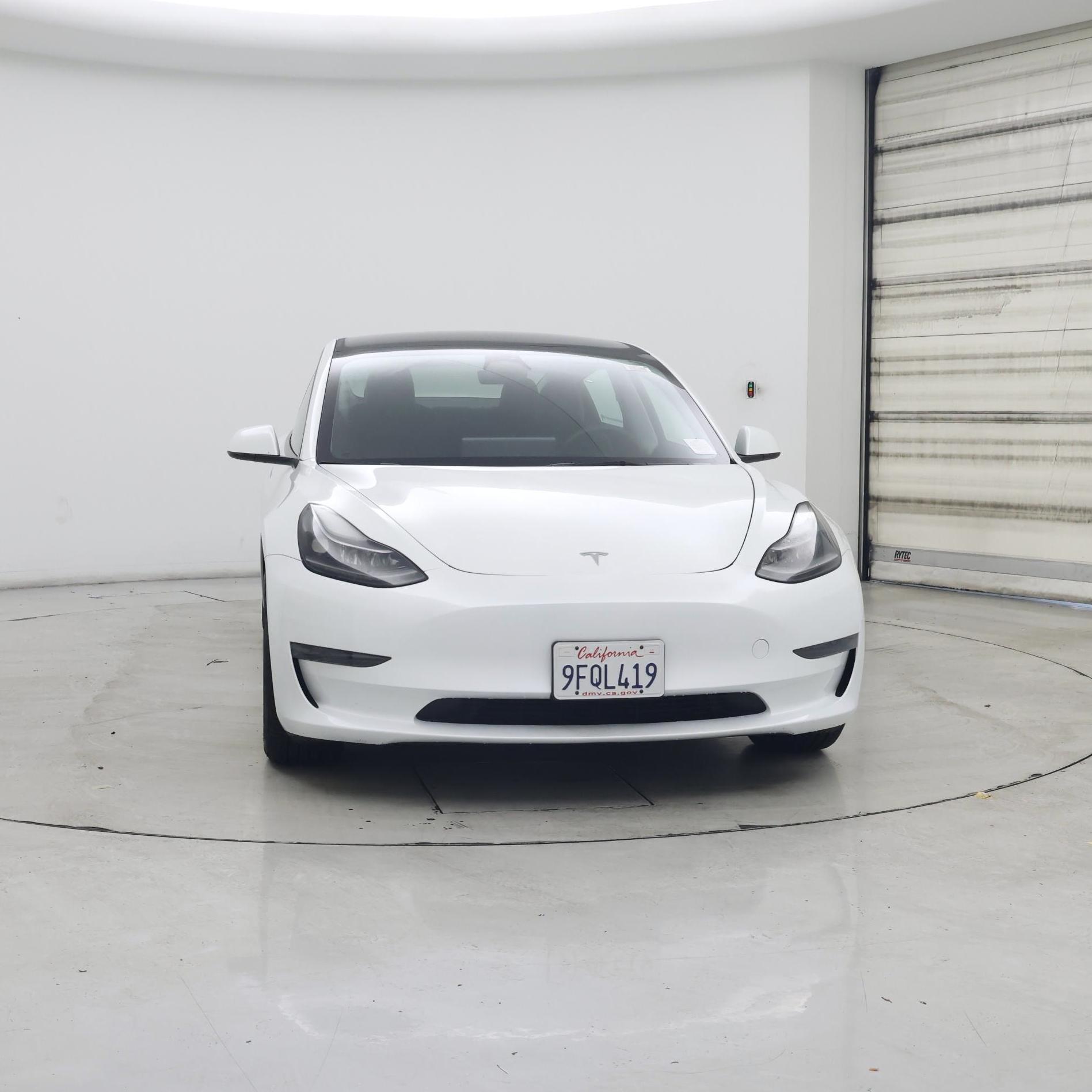 Thumbnail: 2023 Tesla Model 3 - 5