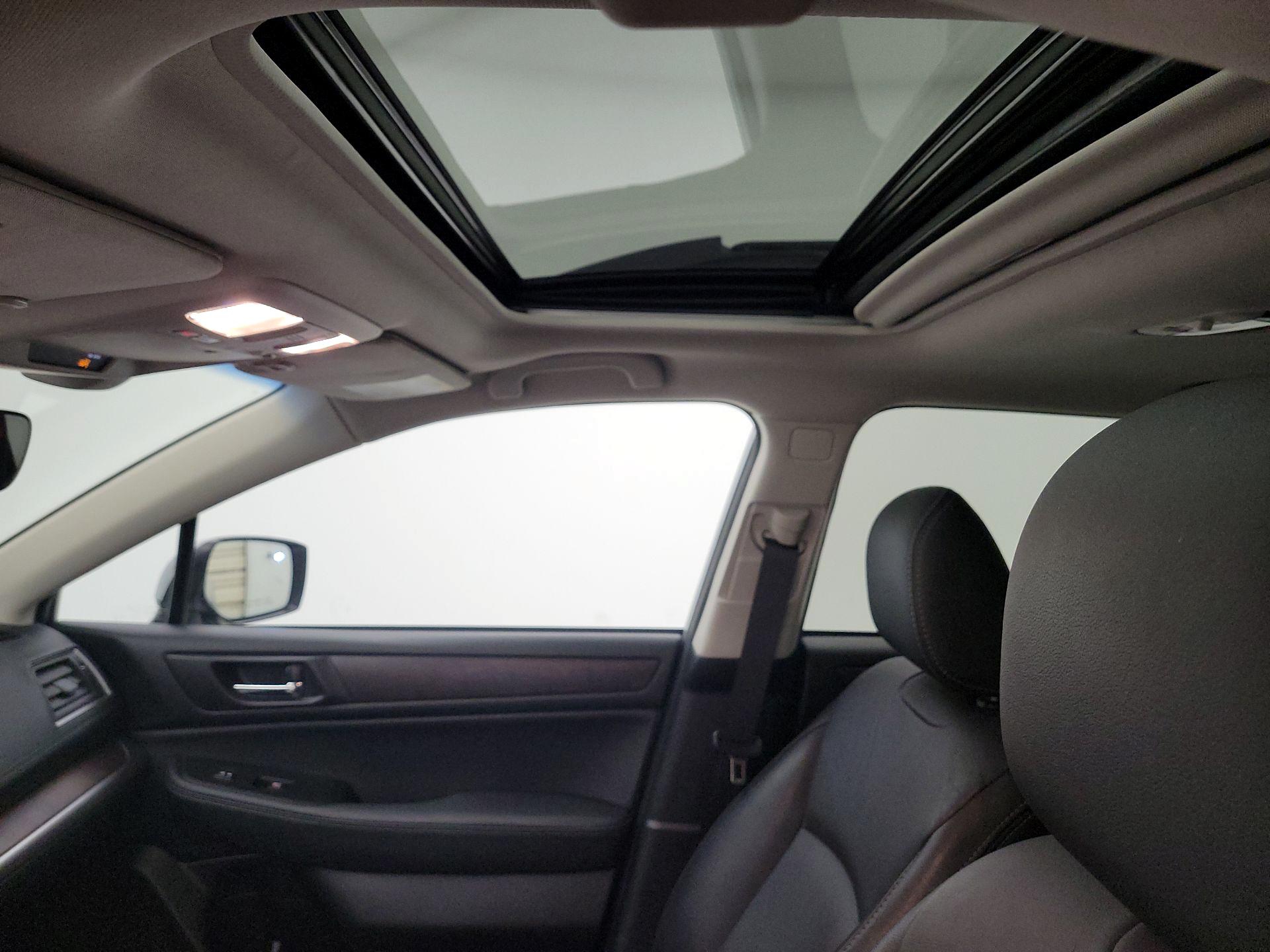 Thumbnail: 2017 Subaru Outback - 20