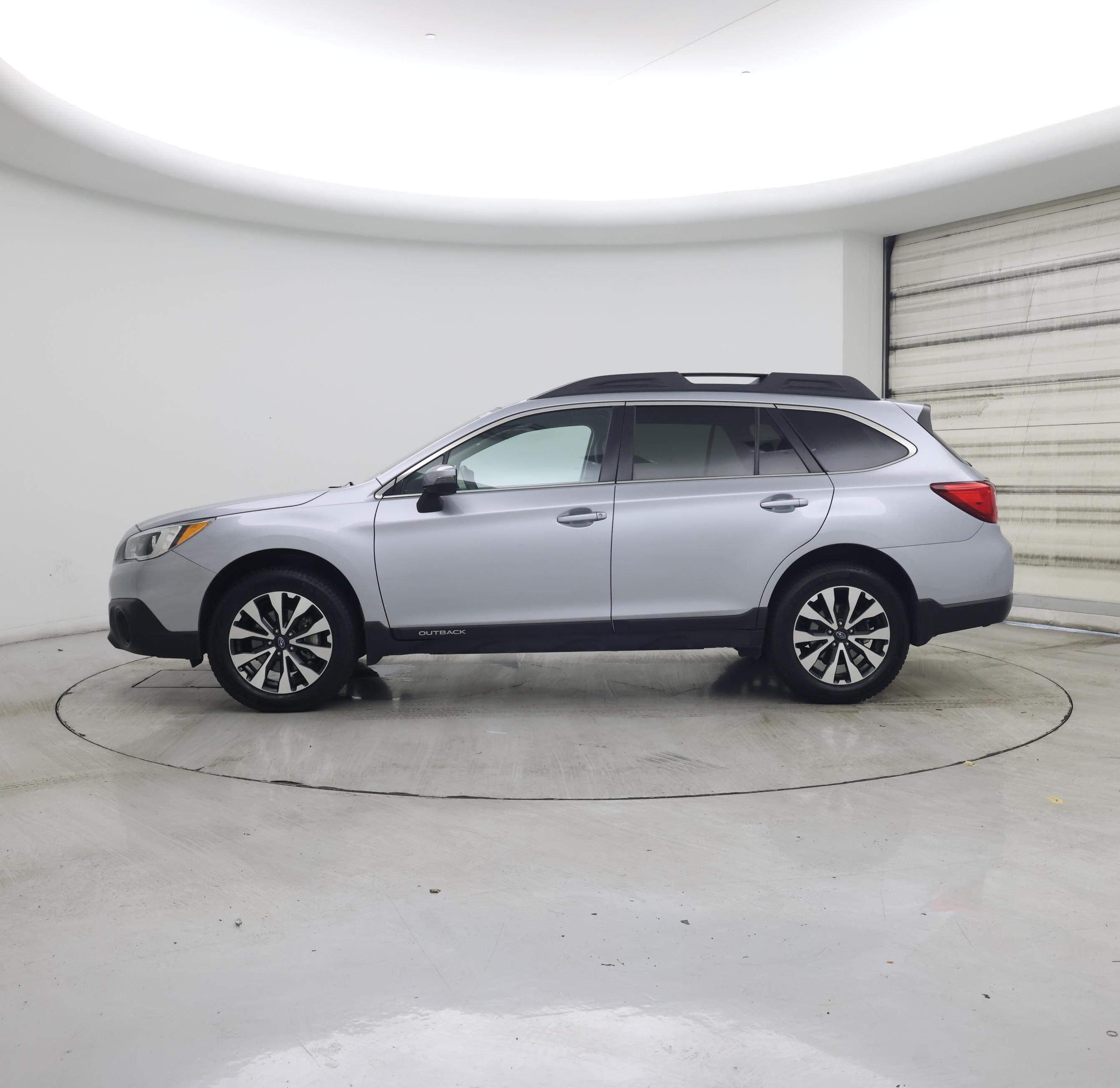 Thumbnail: 2017 Subaru Outback - 3