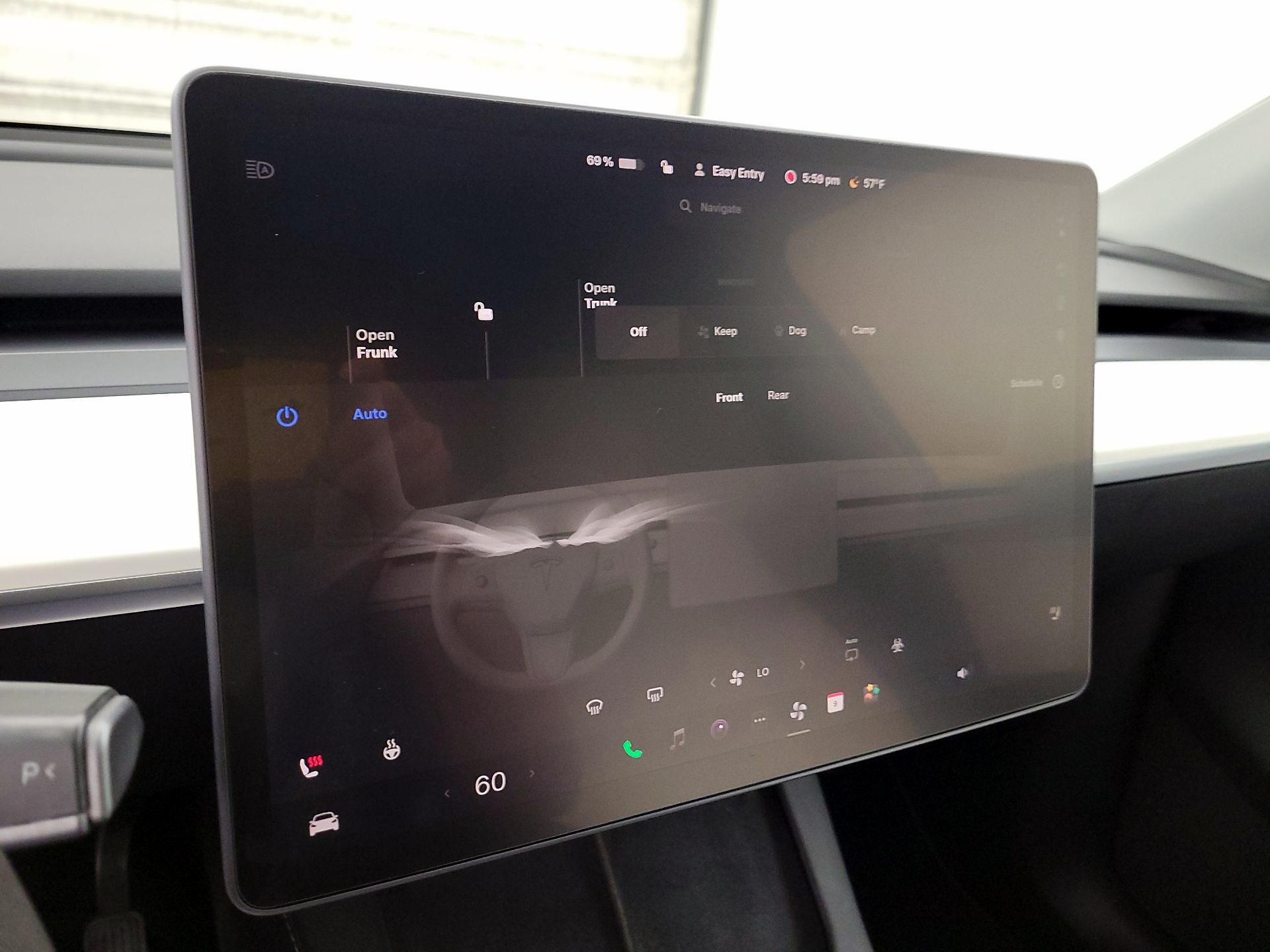 Thumbnail: 2022 Tesla Model Y - 15