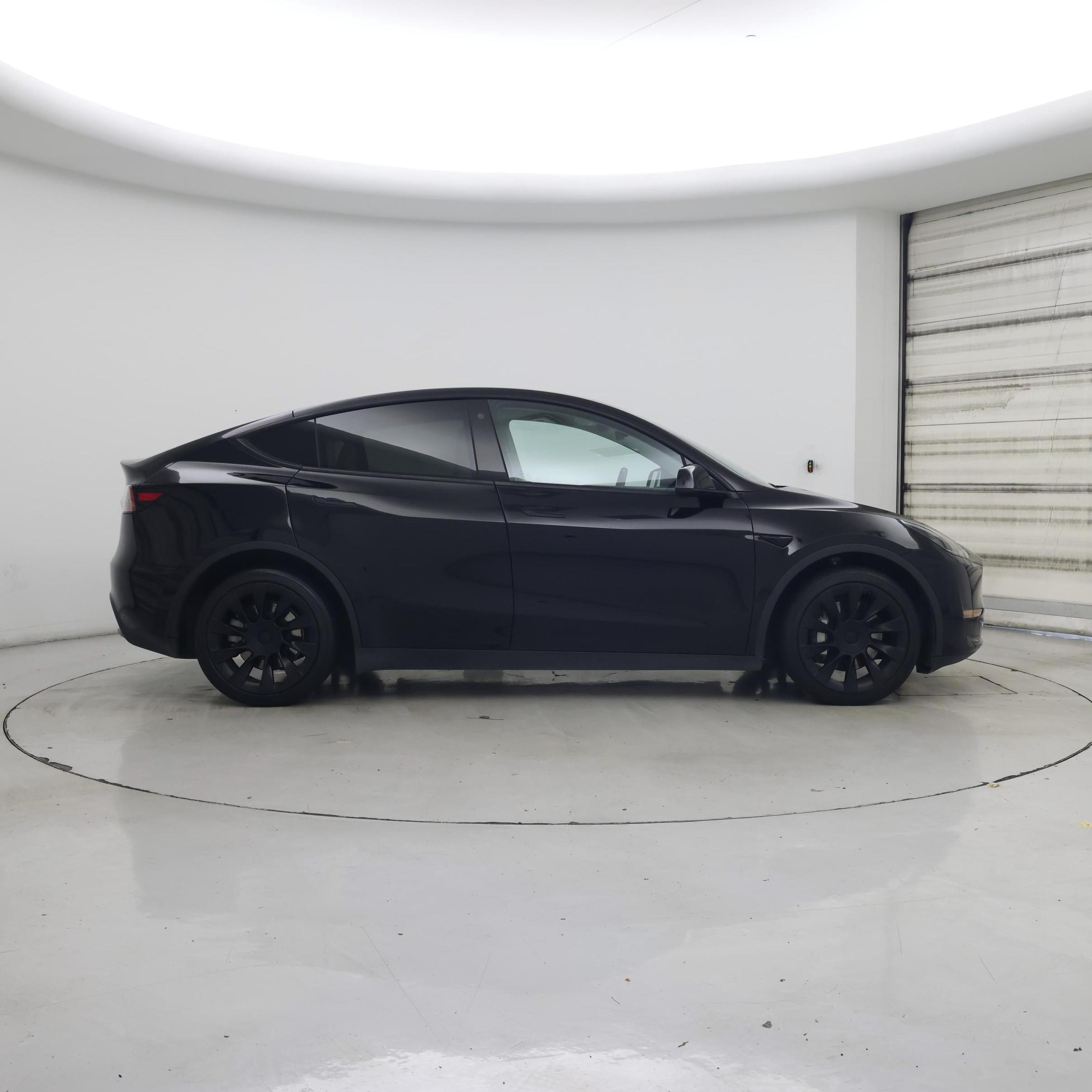 Thumbnail: 2022 Tesla Model Y - 7