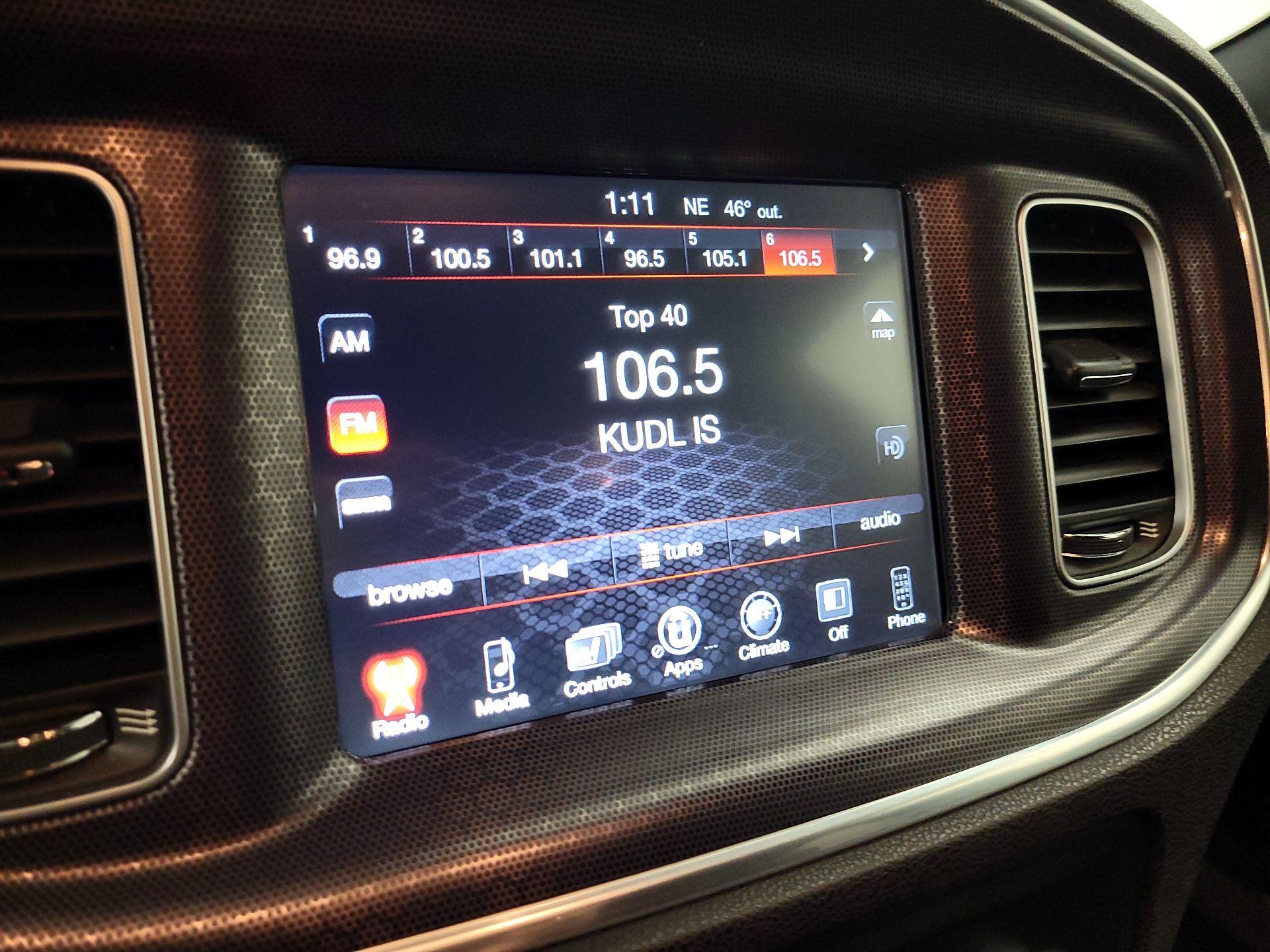 Thumbnail: 2016 Dodge Charger - 14