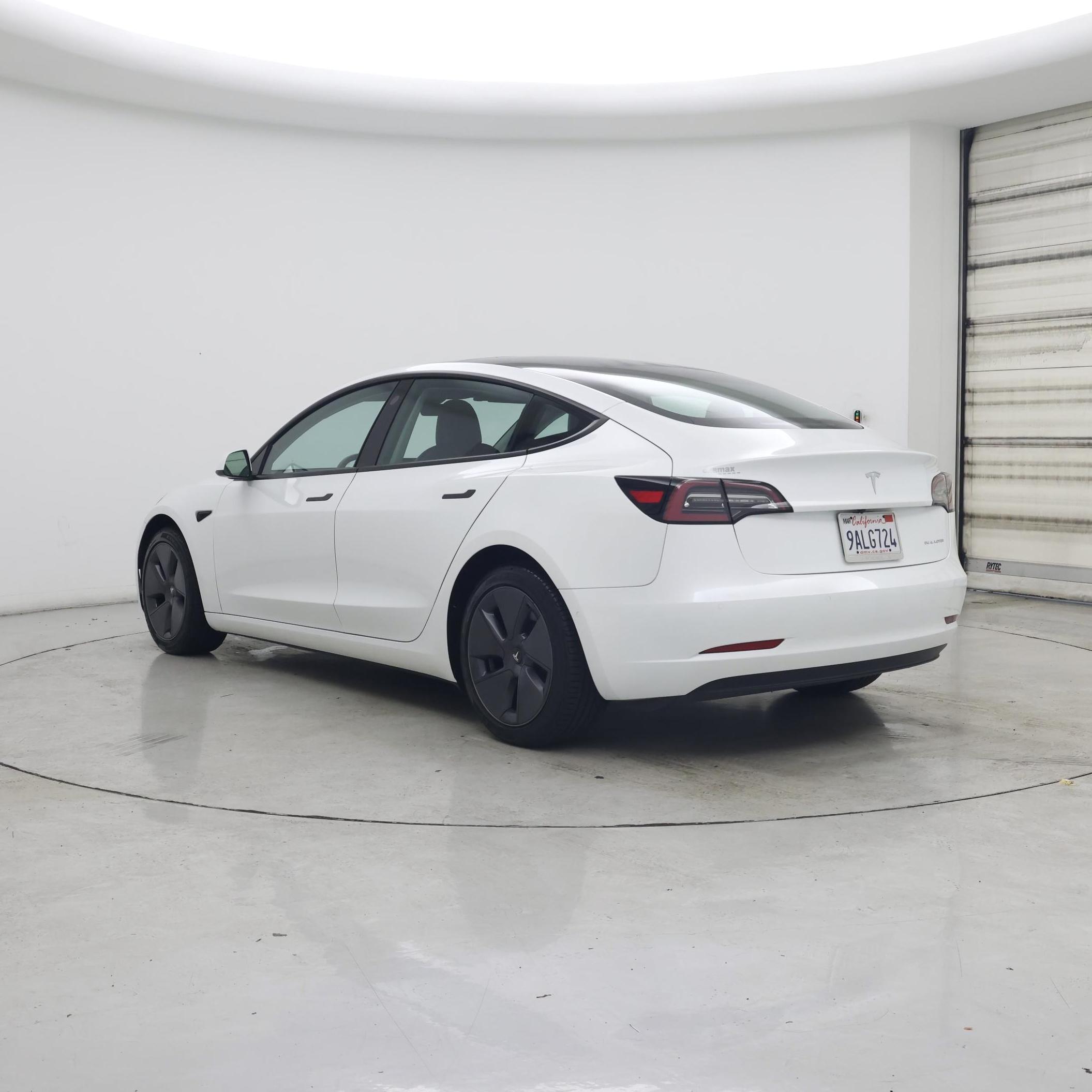 Thumbnail: 2022 Tesla Model 3 - 2