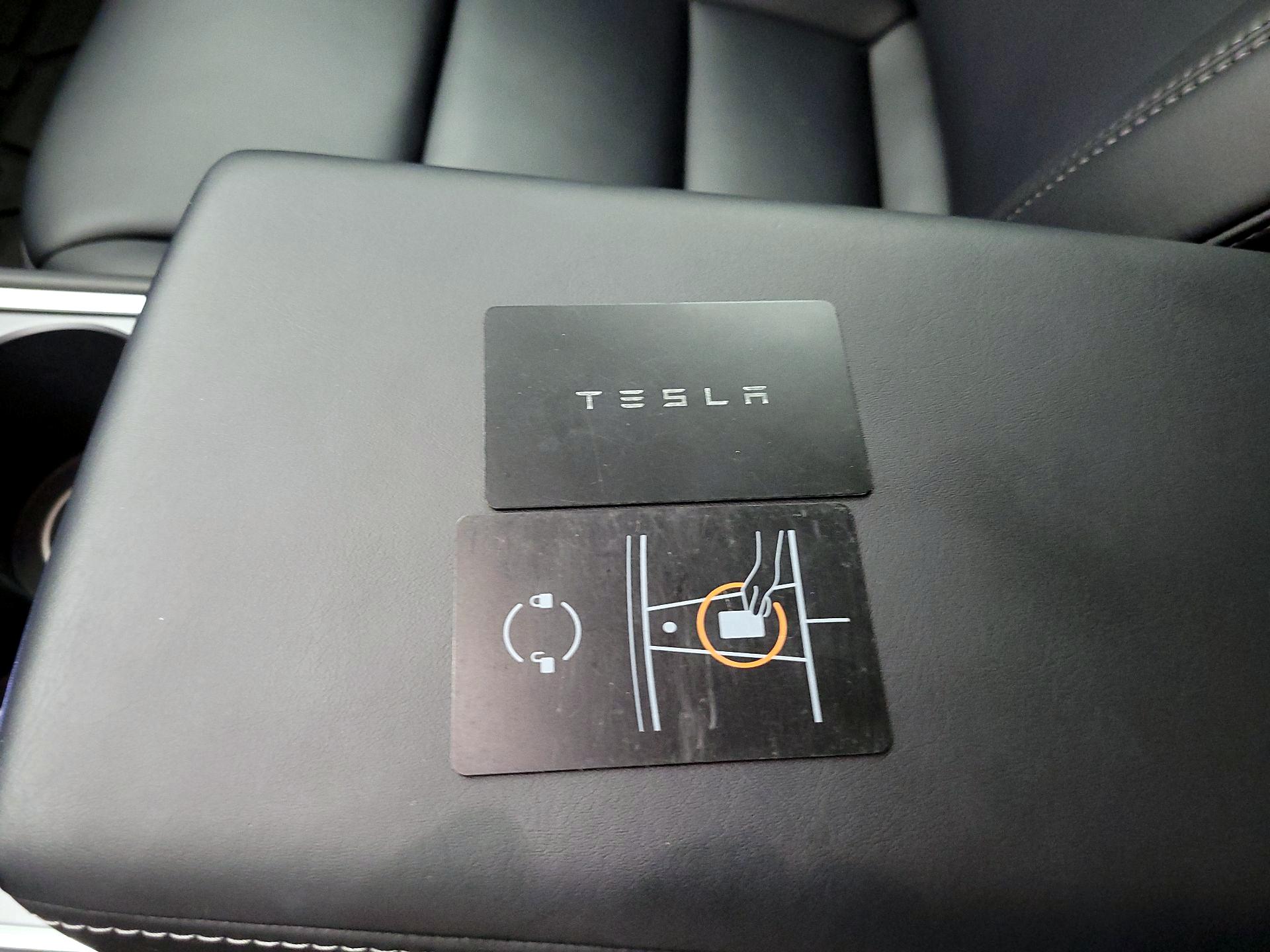 Thumbnail: 2022 Tesla Model 3 - 20