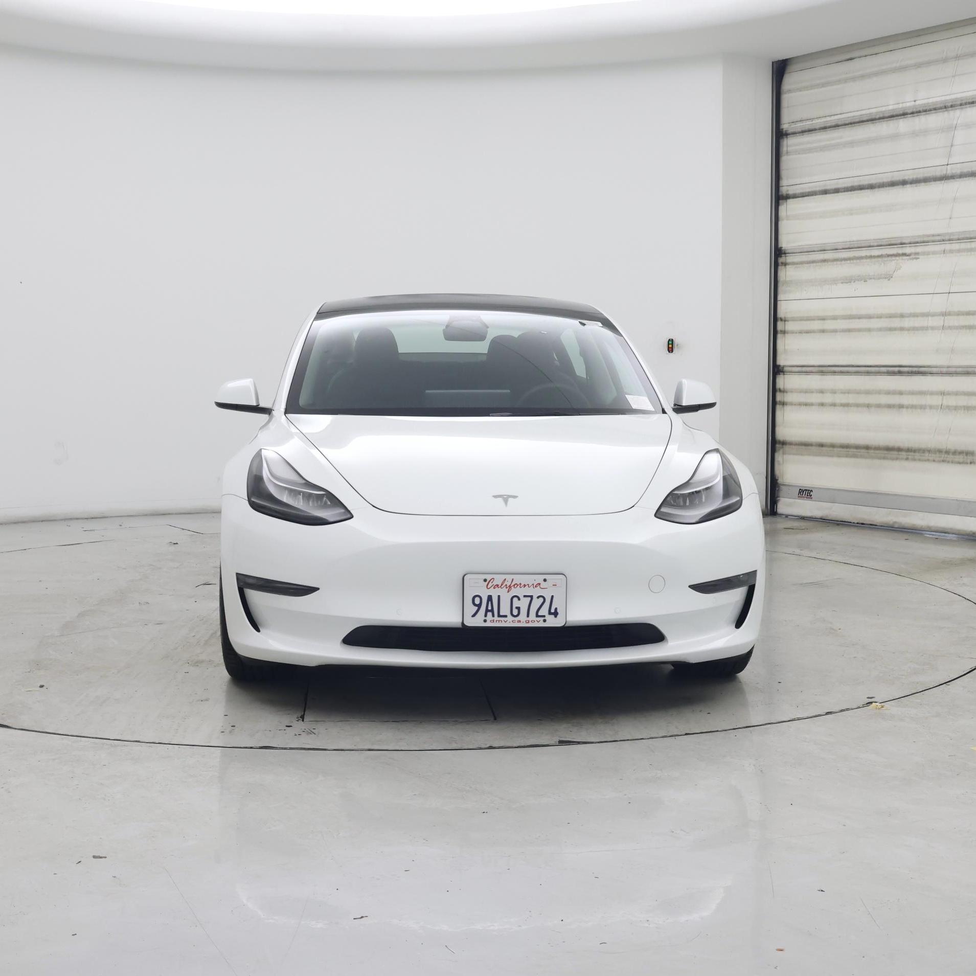 Thumbnail: 2022 Tesla Model 3 - 5