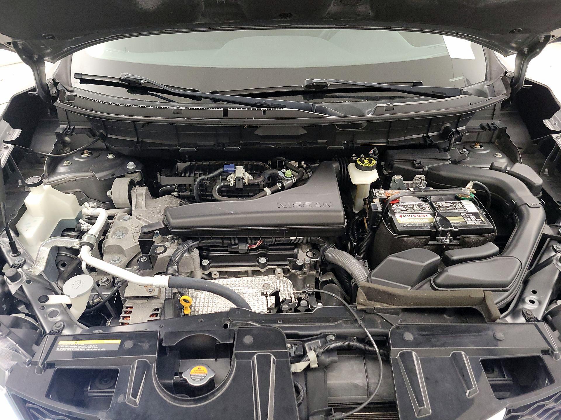 Thumbnail: 2016 Nissan Rogue - 18