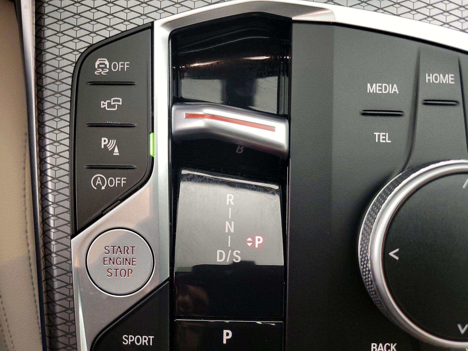 Thumbnail: 2025 BMW 3 Series - 17