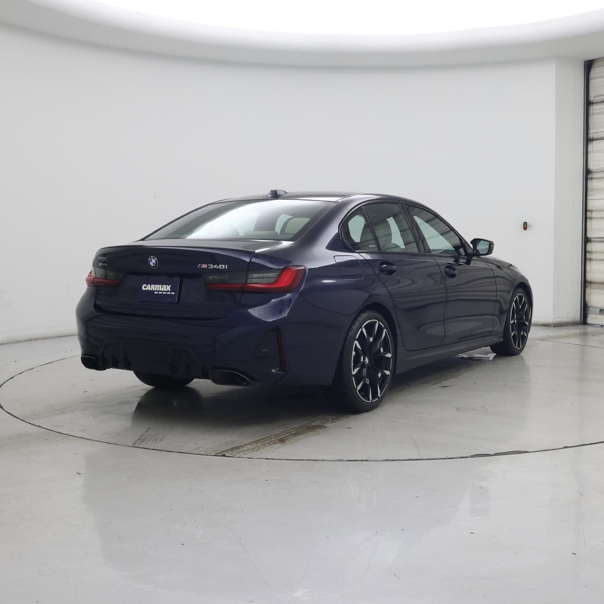 Thumbnail: 2025 BMW 3 Series - 8