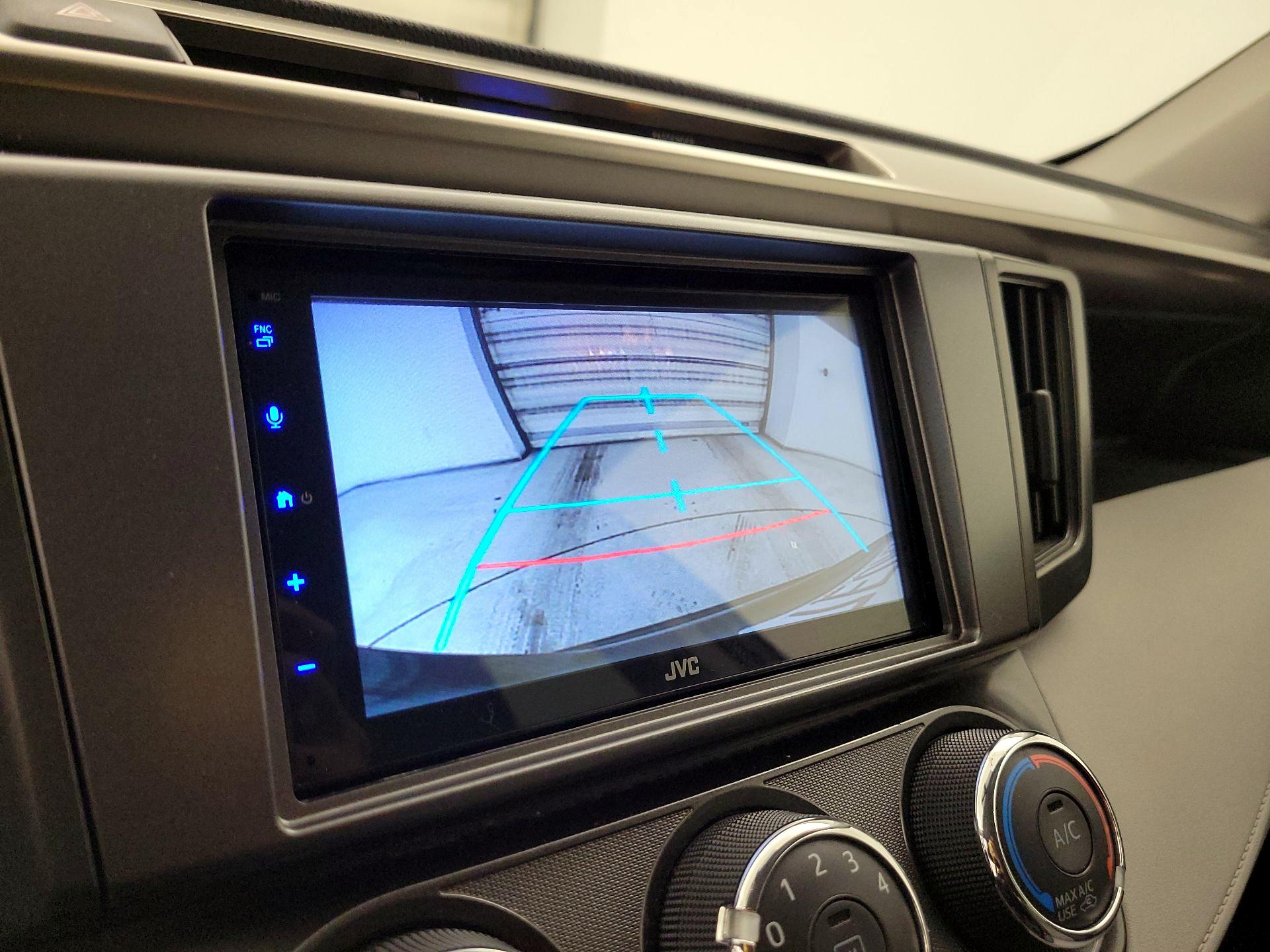 Thumbnail: 2014 Toyota RAV4 - 13