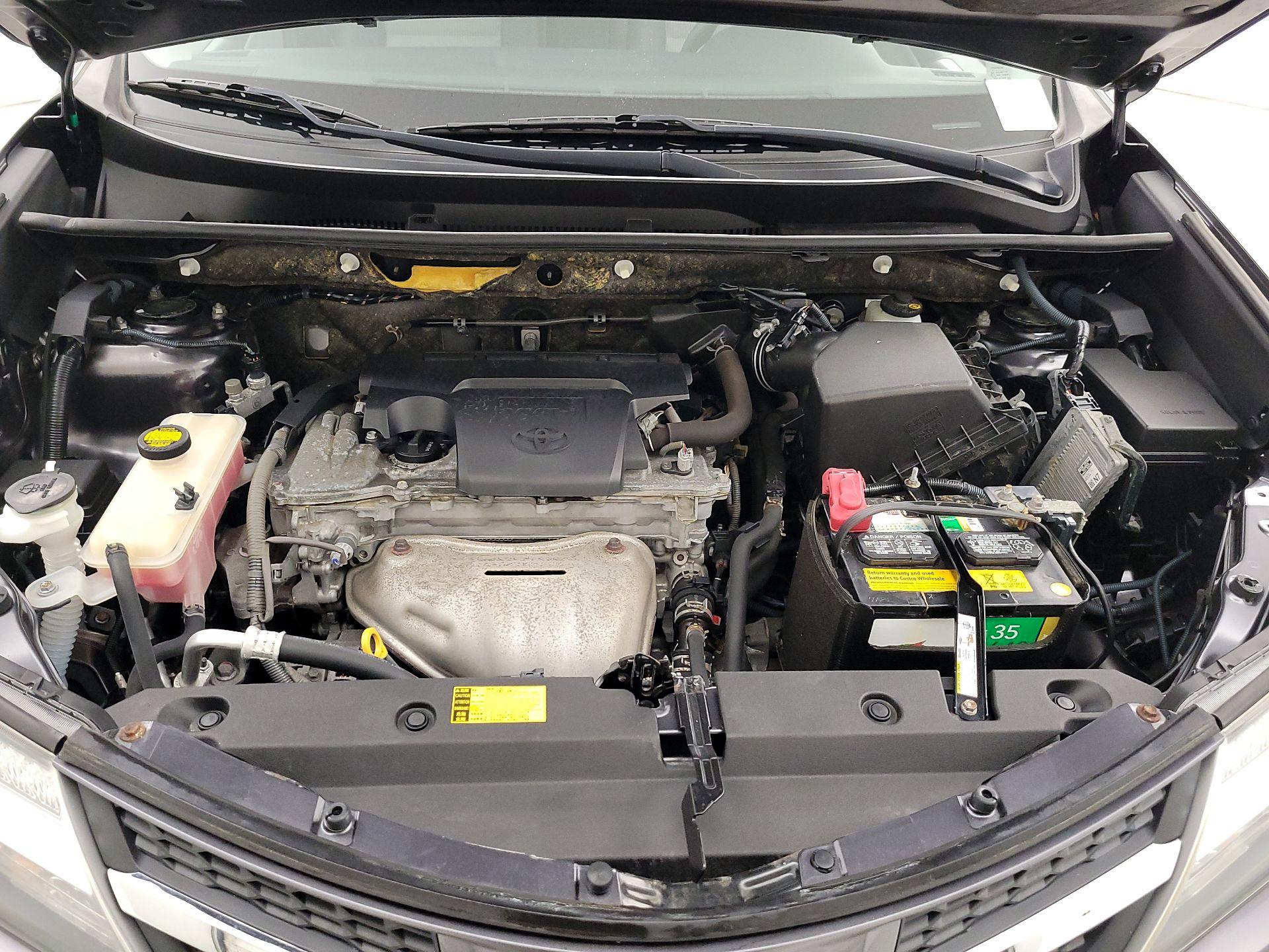 Thumbnail: 2014 Toyota RAV4 - 19