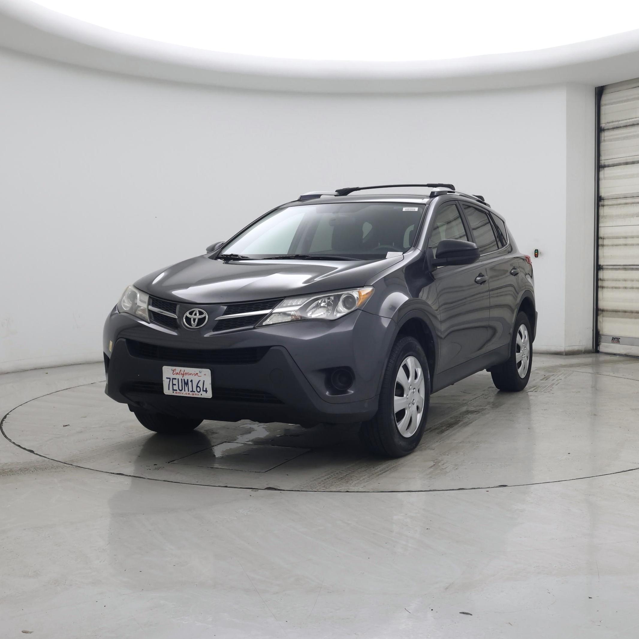 Thumbnail: 2014 Toyota RAV4 - 4