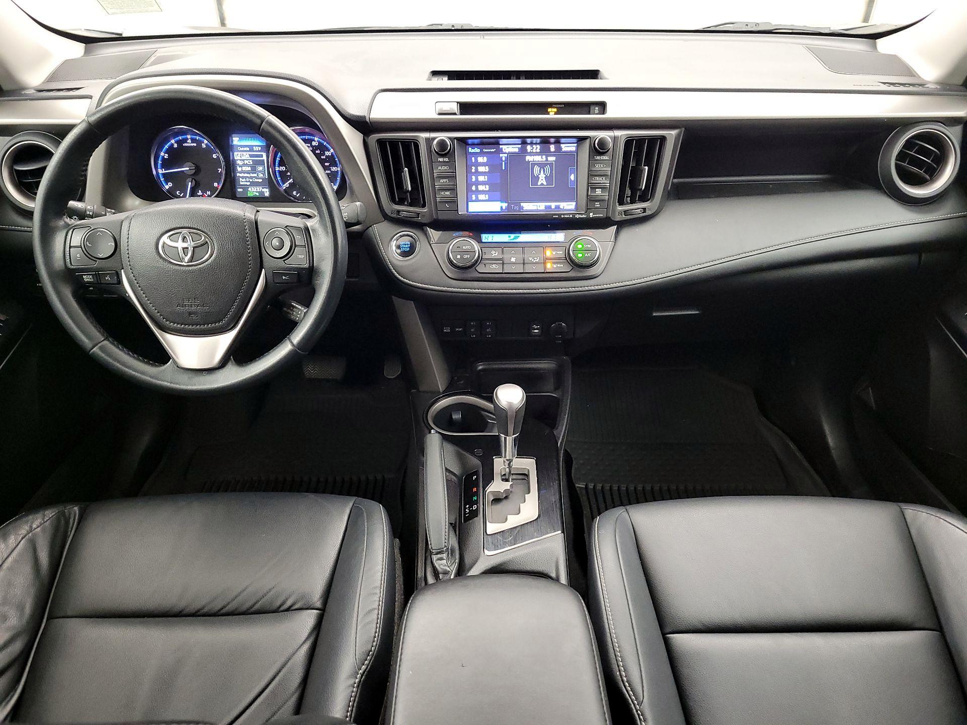 Thumbnail: 2016 Toyota RAV4 - 9