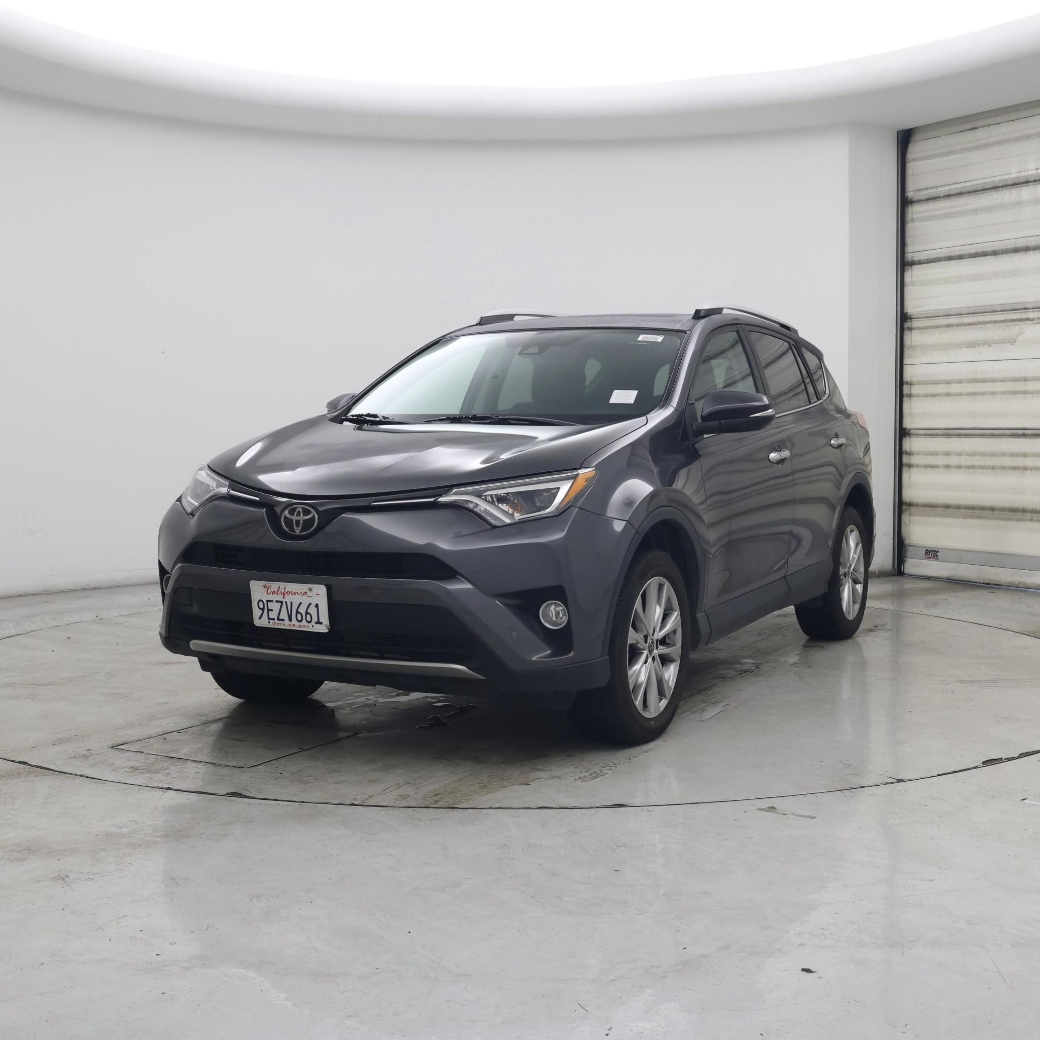 Thumbnail: 2016 Toyota RAV4 - 4